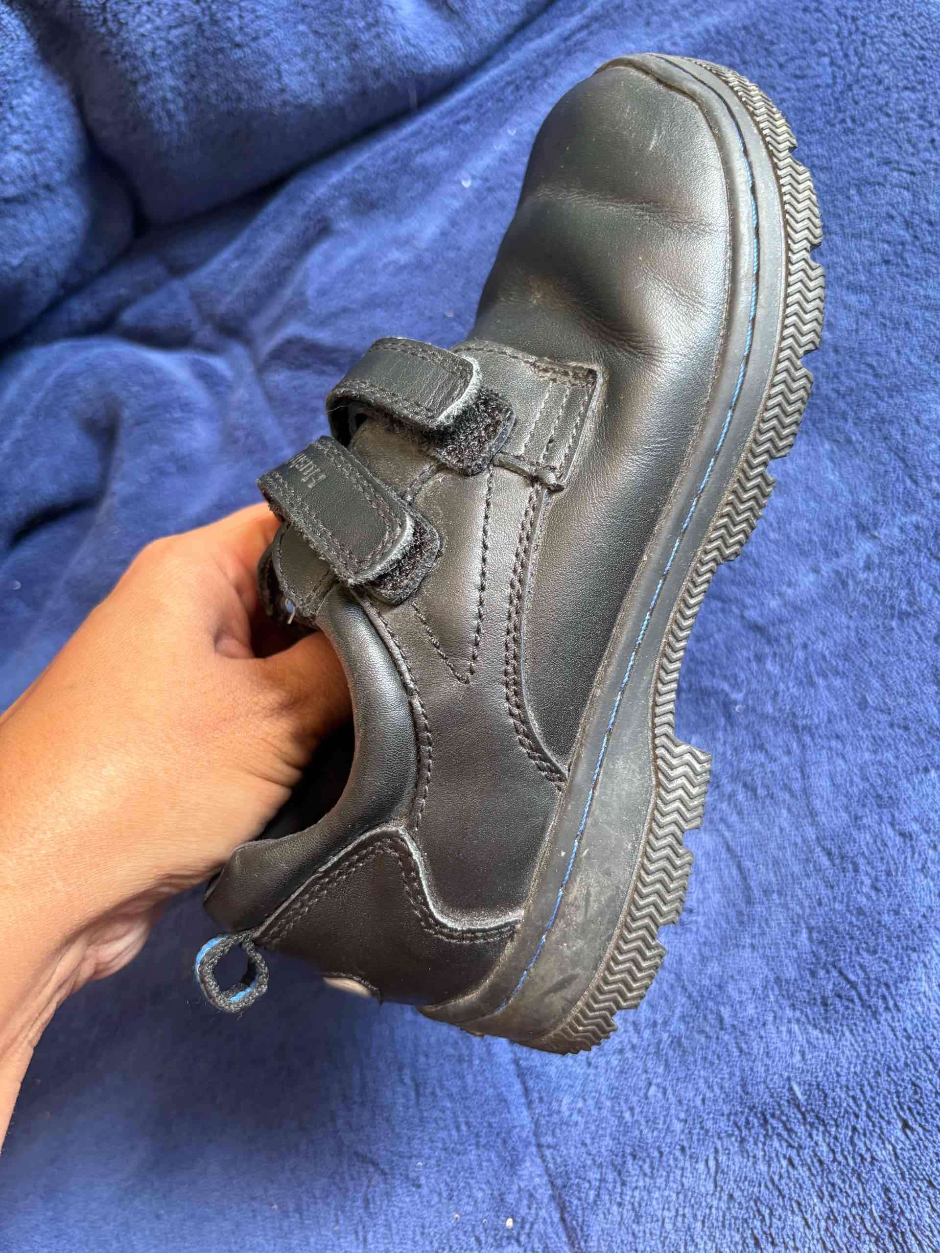 Zapatos escolares negros Hush Puppies - miniatura 3