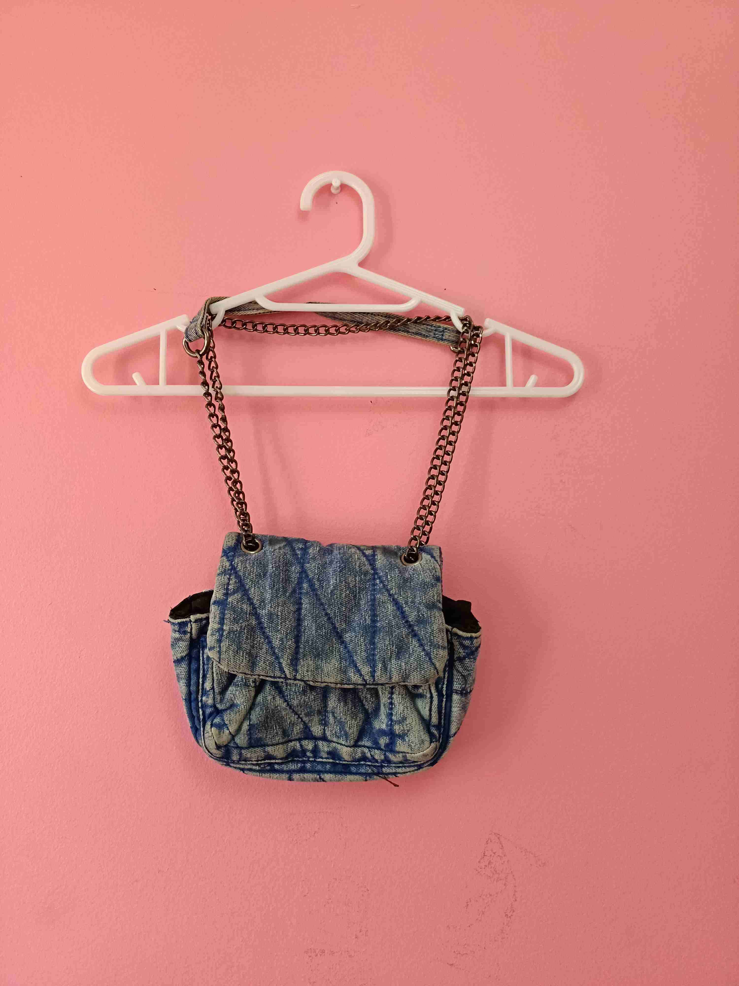 Cartera denim con cadena - miniatura 3