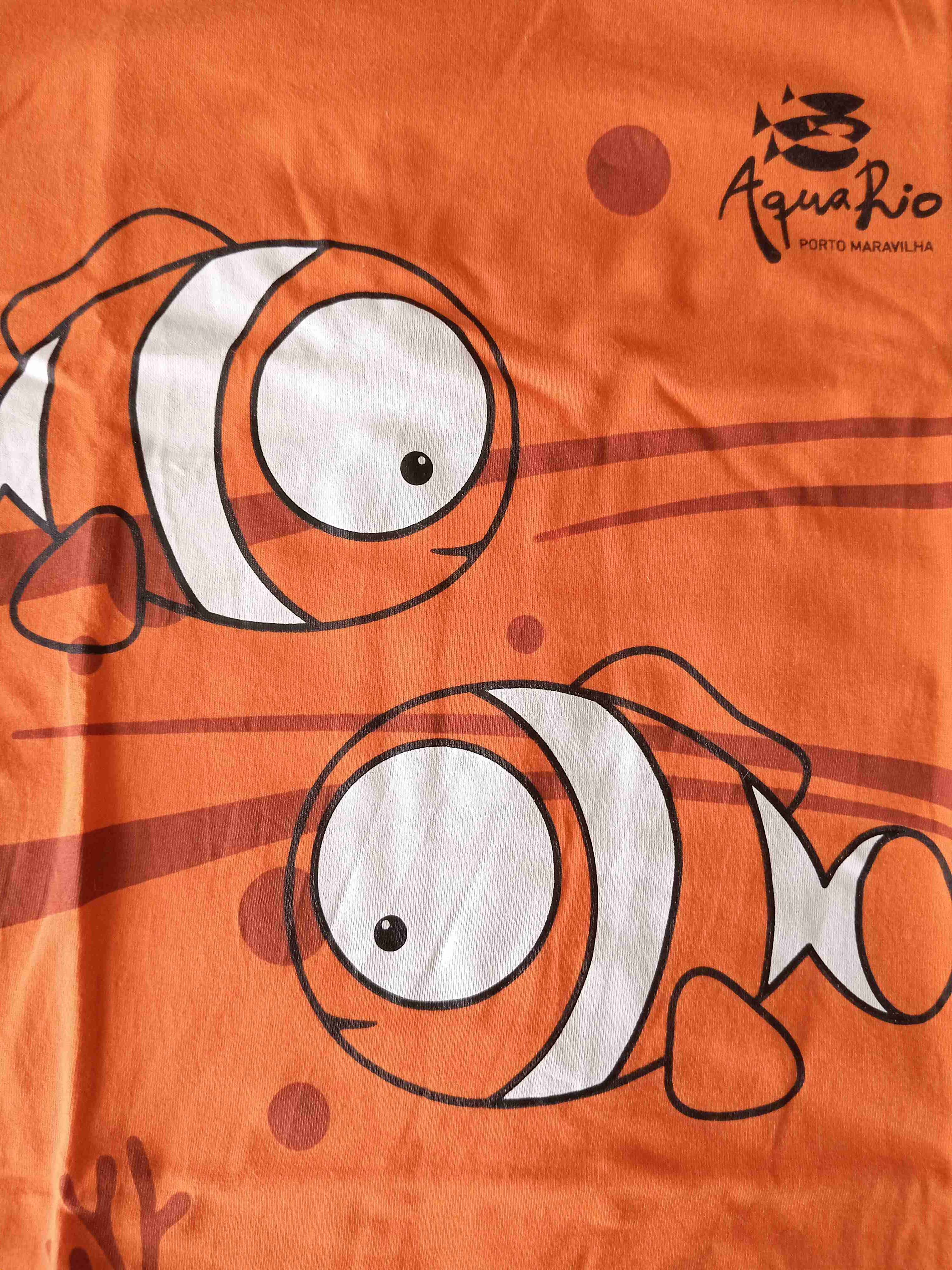 Polera naranja con diseño de peces/Niño - miniatura 3
