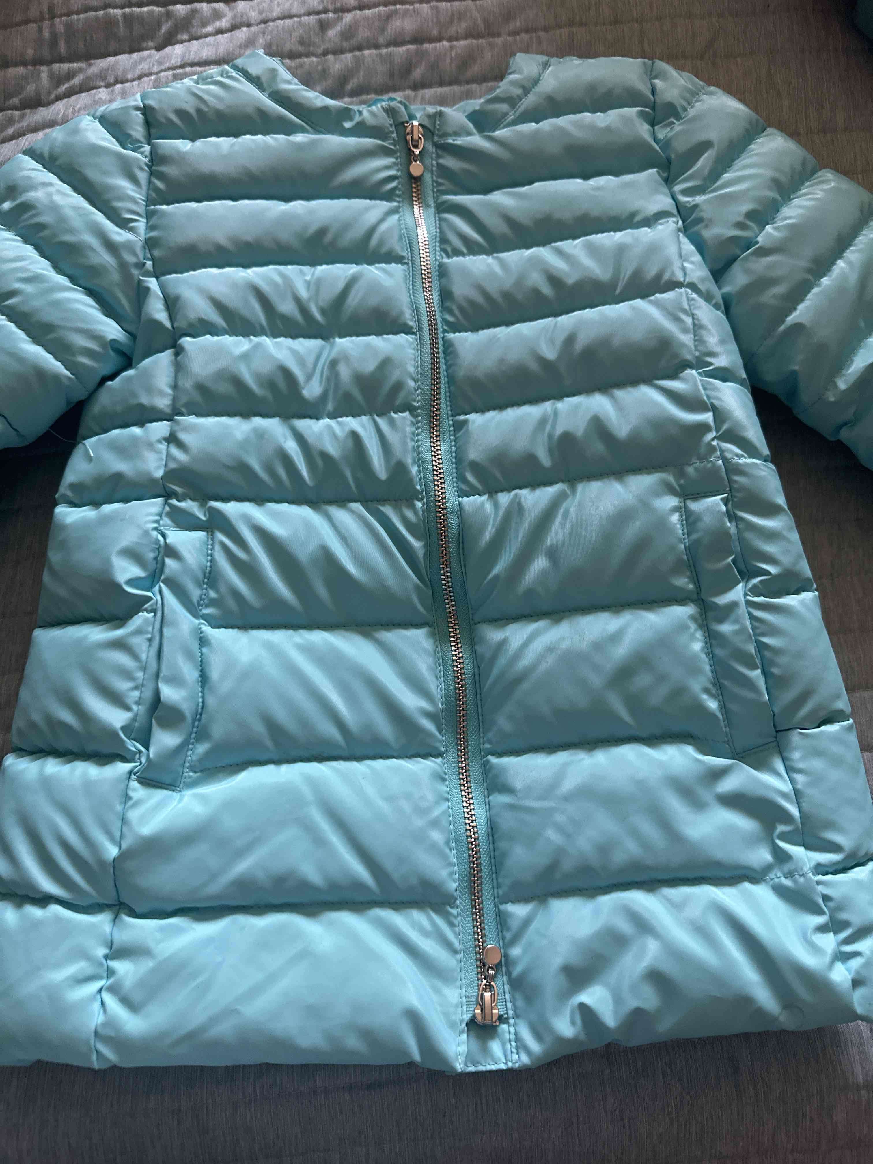 Chaqueta engomada  acolchada azul celeste