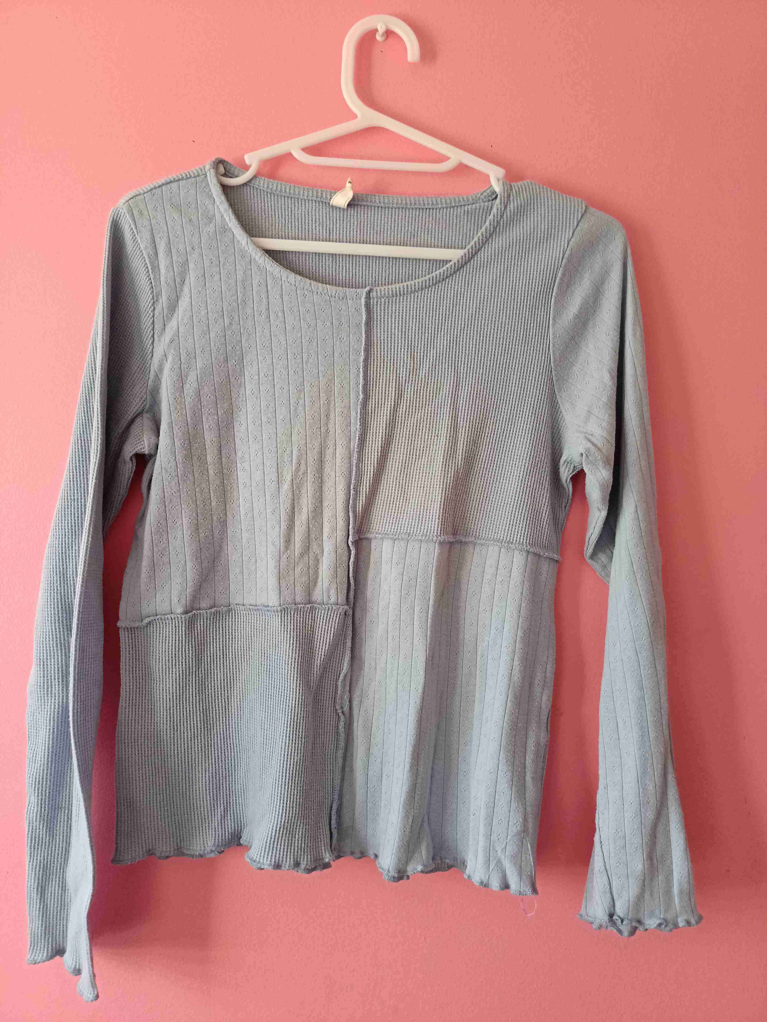 Sweater plomo acanalado