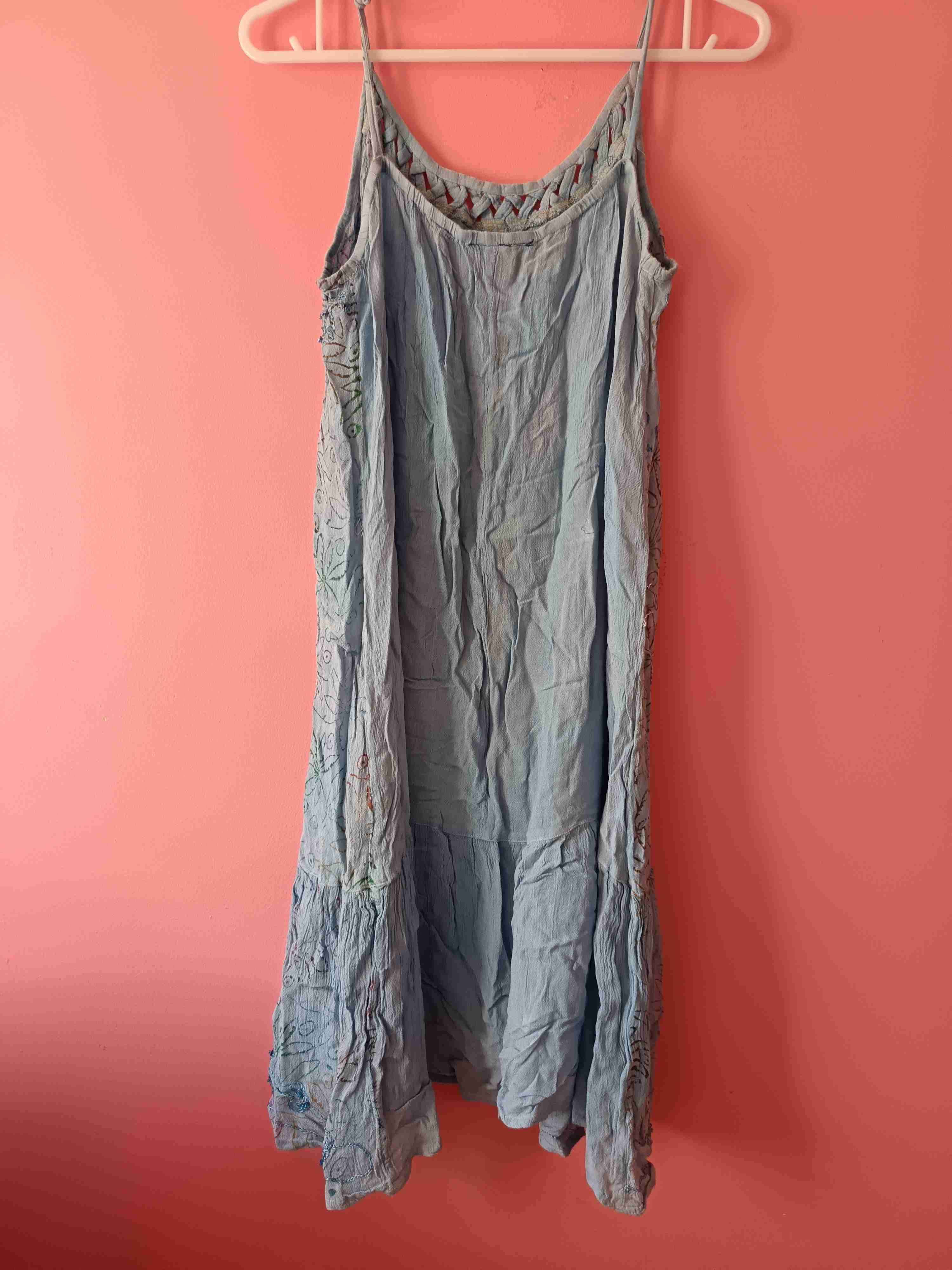 Vestido bohemio bordado azul - miniatura 3