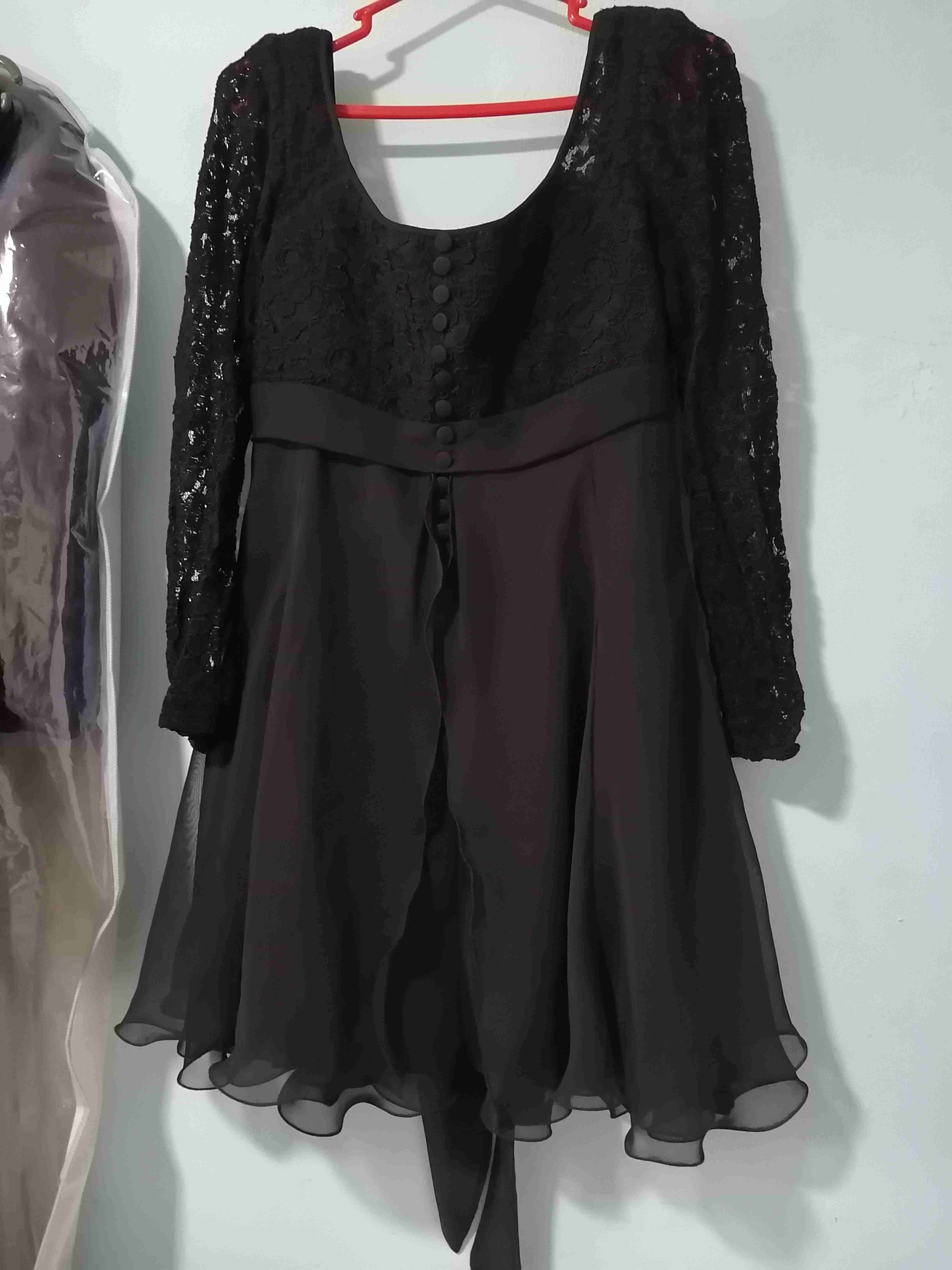 Vestido negro encaje y gasa - miniatura 1