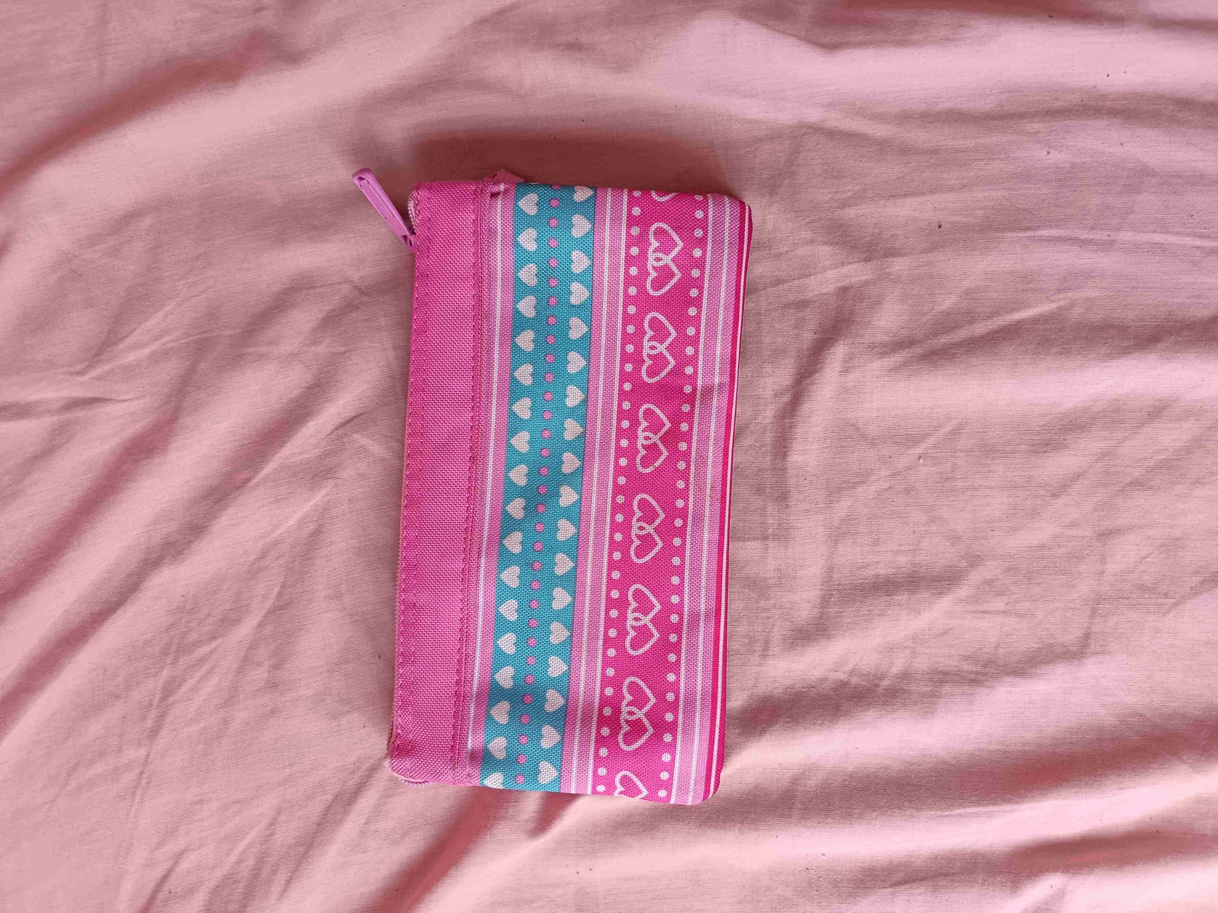 Cartuchera rosa con corazones - miniatura 3