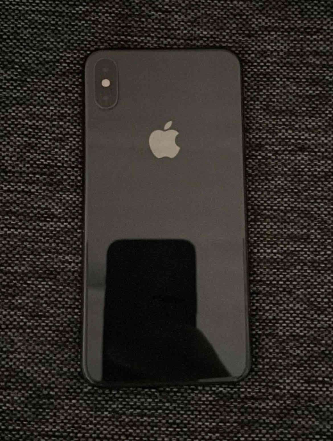 iPhone XS Max 64 gb space boack con caja y funda - miniatura 3