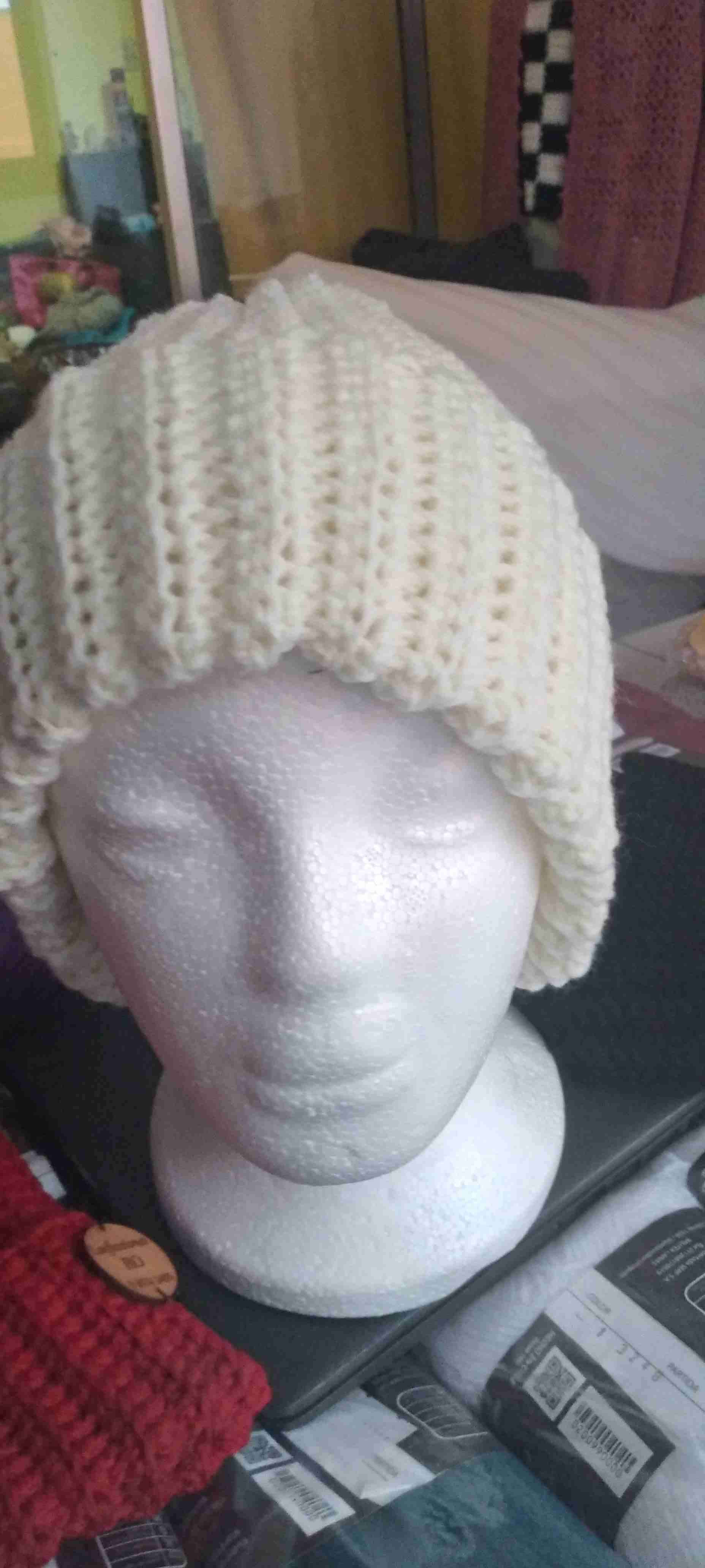 Gorro tejido a crochet - miniatura 3