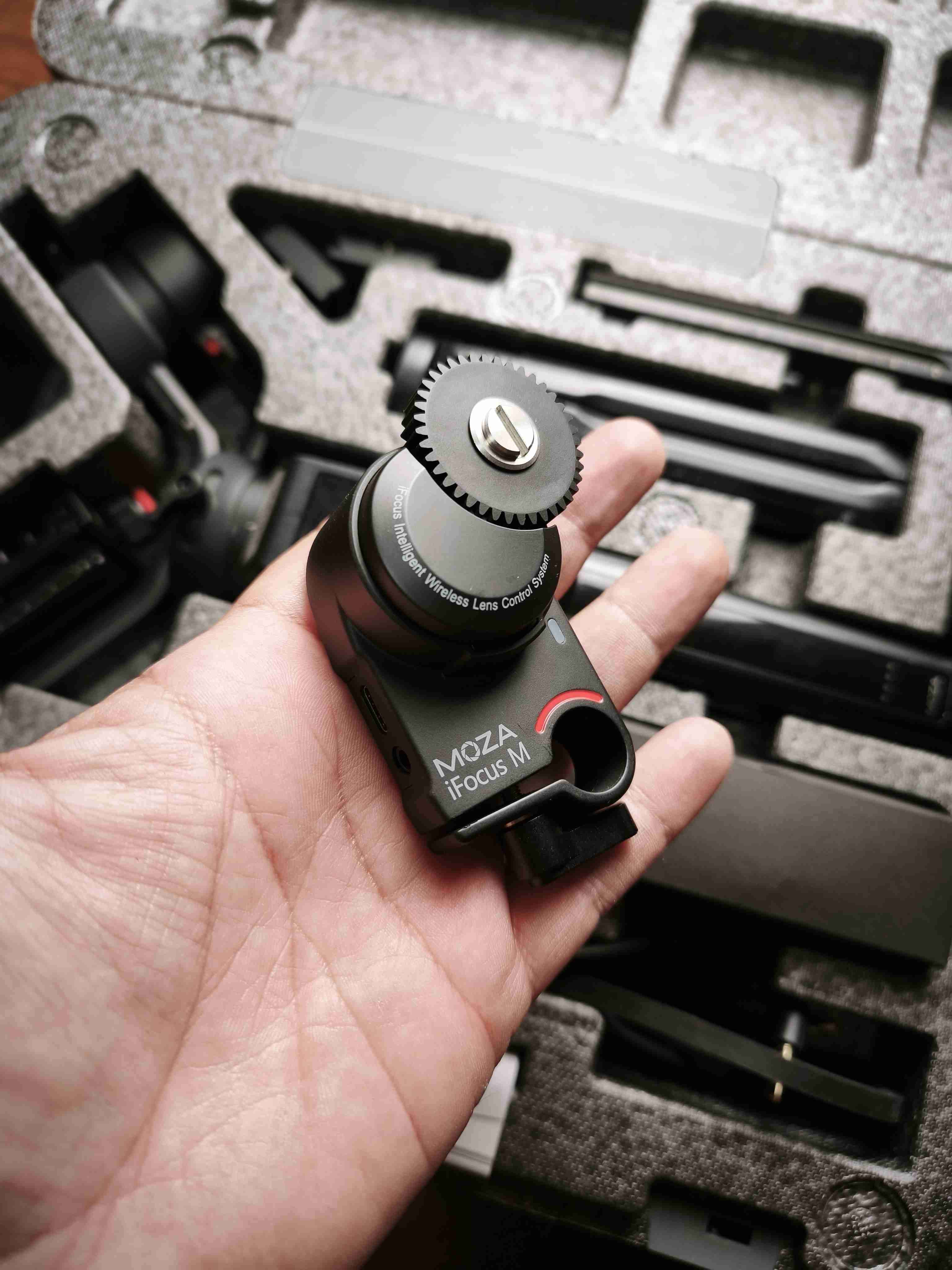 Estabilizador Moza con accesorios - miniatura 3