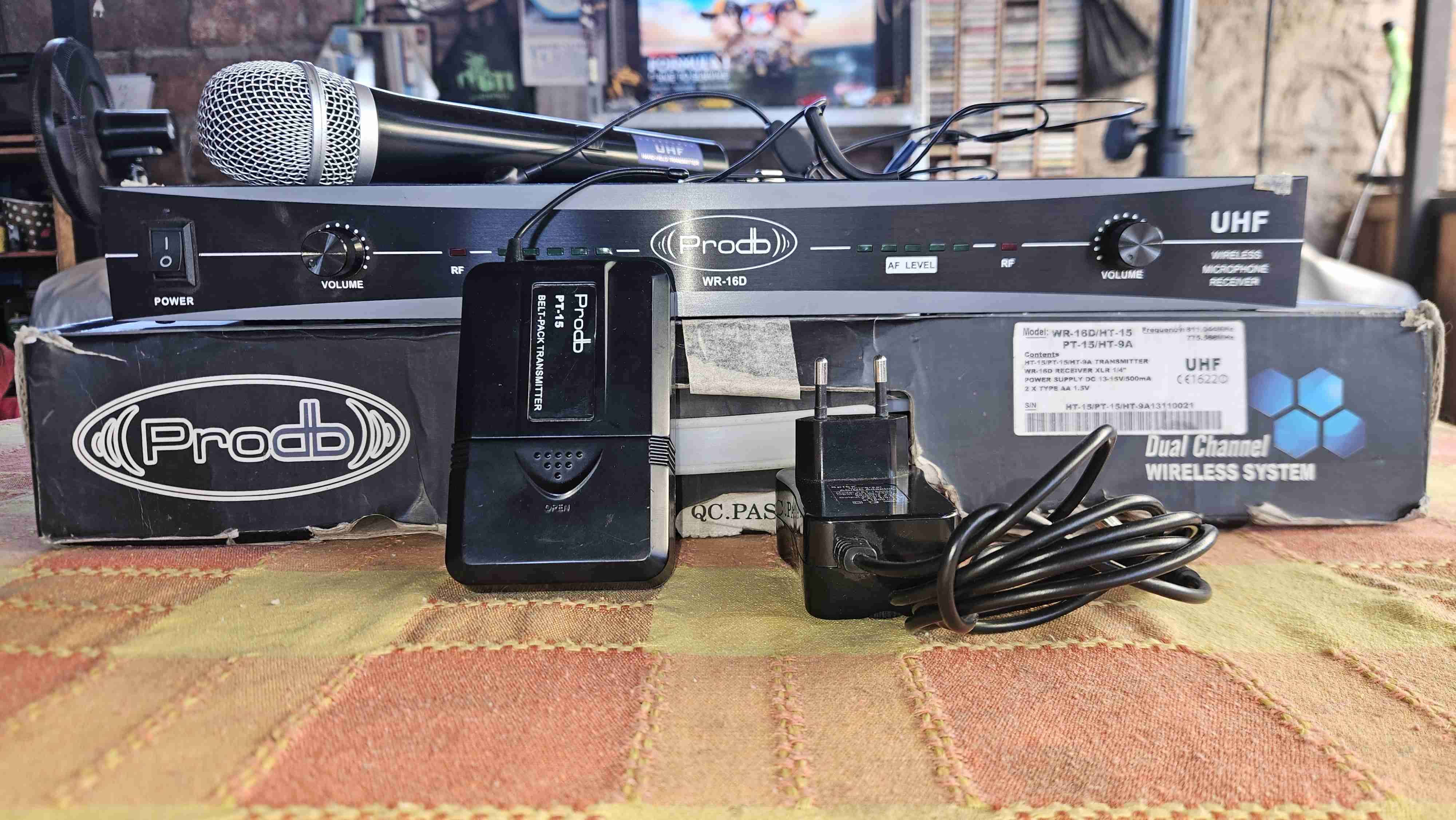 Micrófono inalámbrico Mipro - miniatura 6