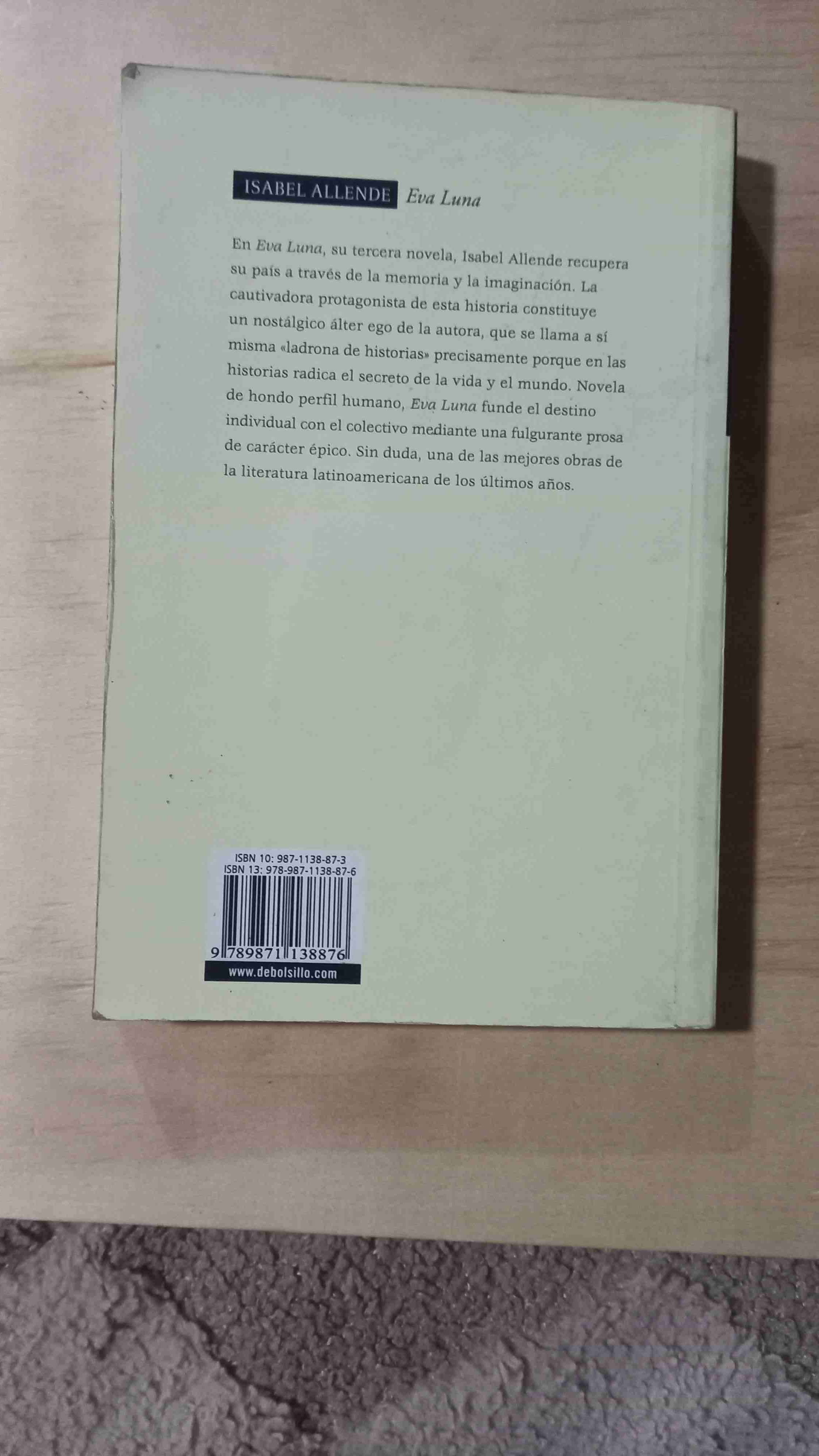 Libro 'Eva Luna' de bolsillo - miniatura 2