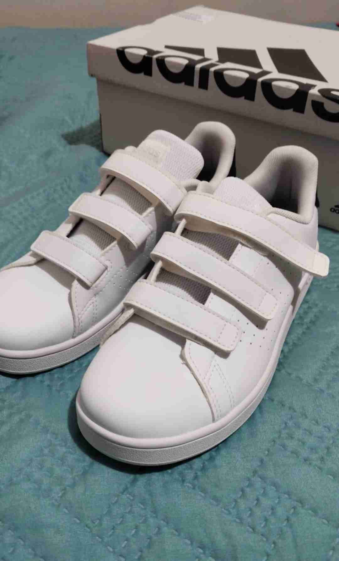 Zapatillas blancas con velcro Adidas - miniatura 3