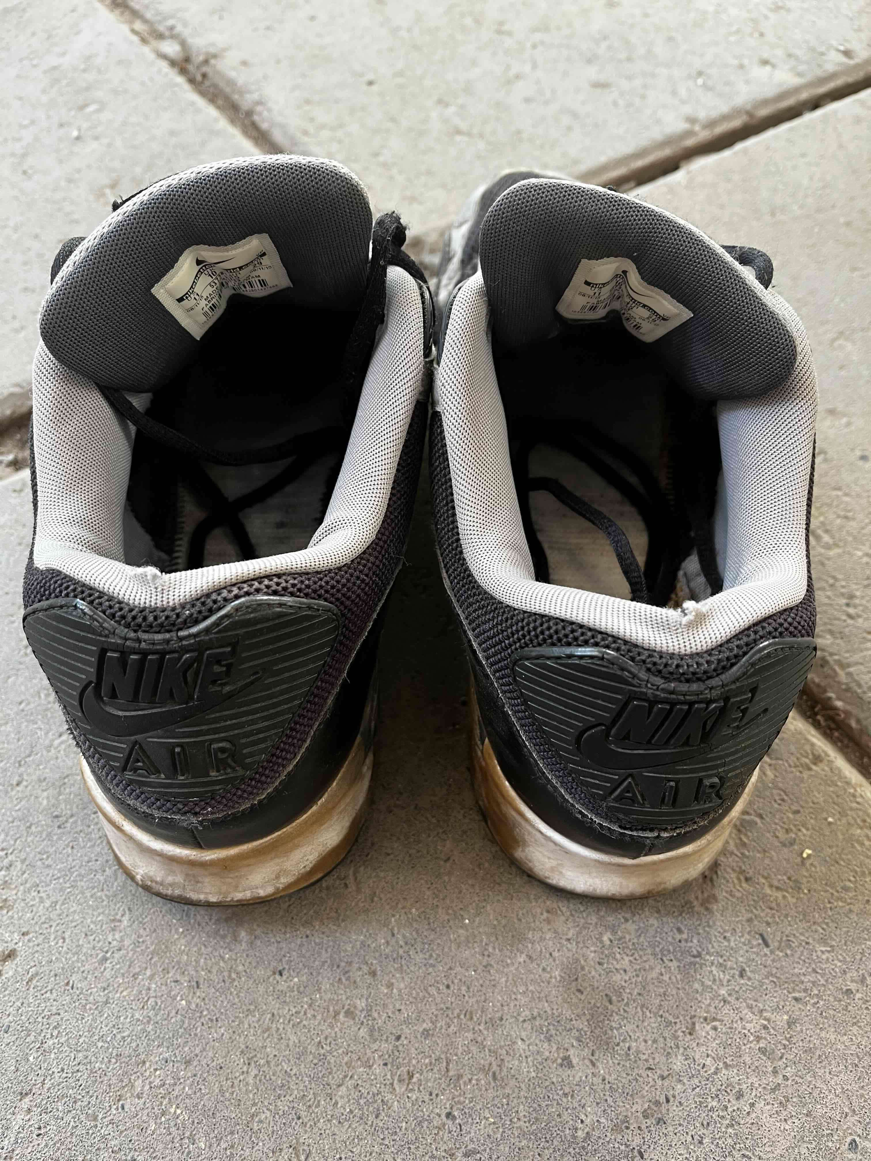 Zapatillas deportivas negras y grises - miniatura 5