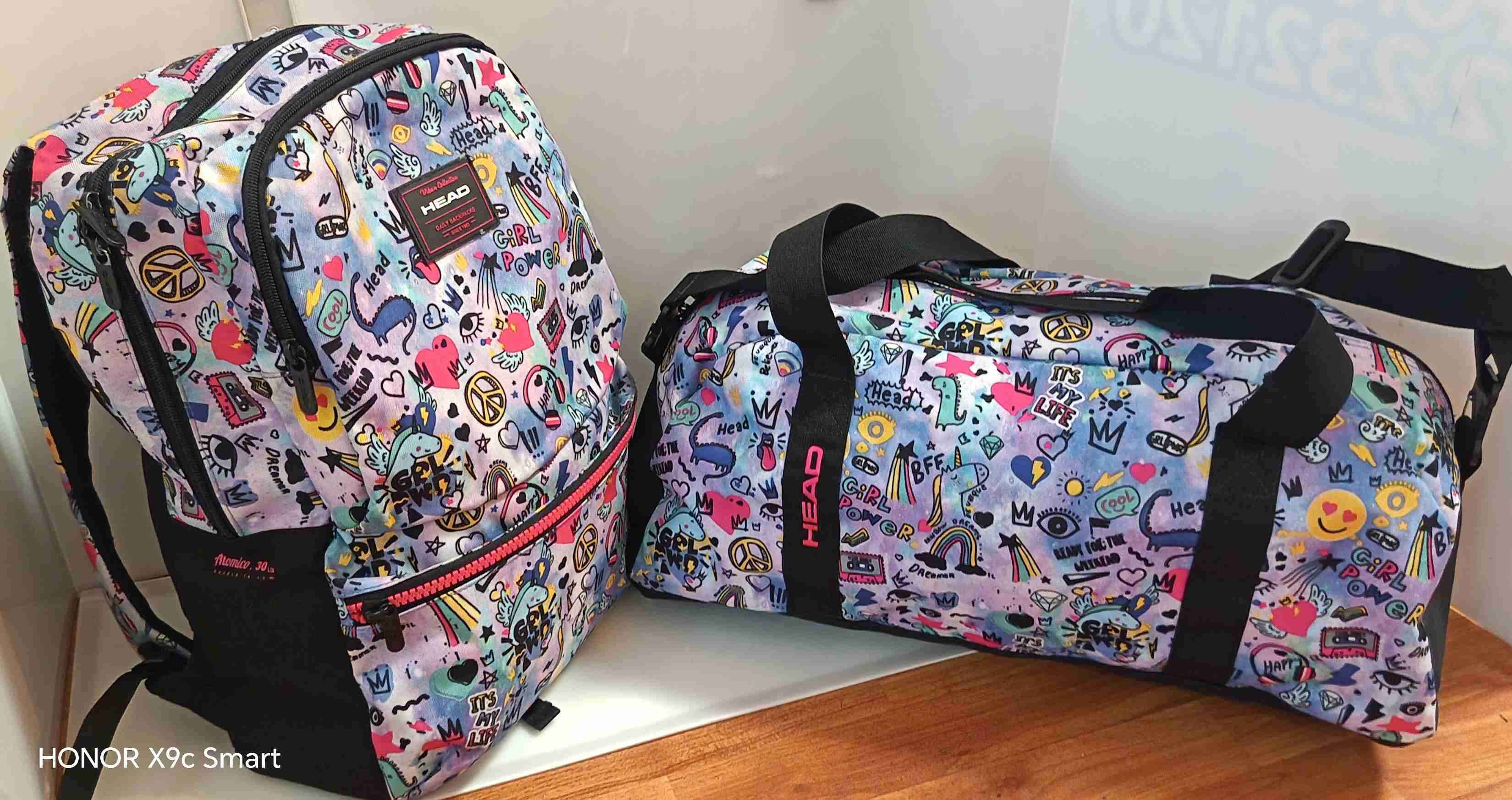 Mochila y bolso estampados Head