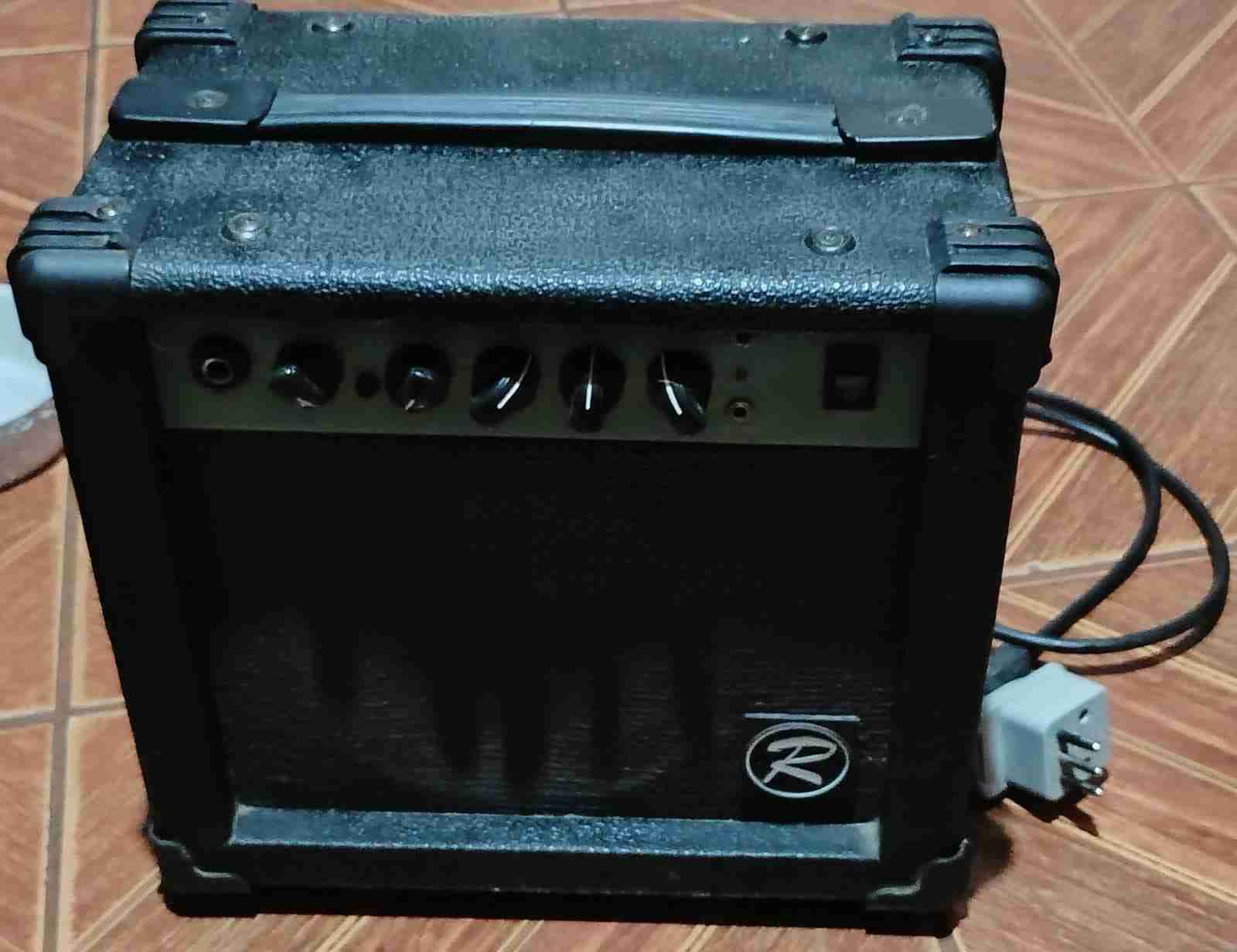 Amplificador de guitarra Tagg - miniatura 2