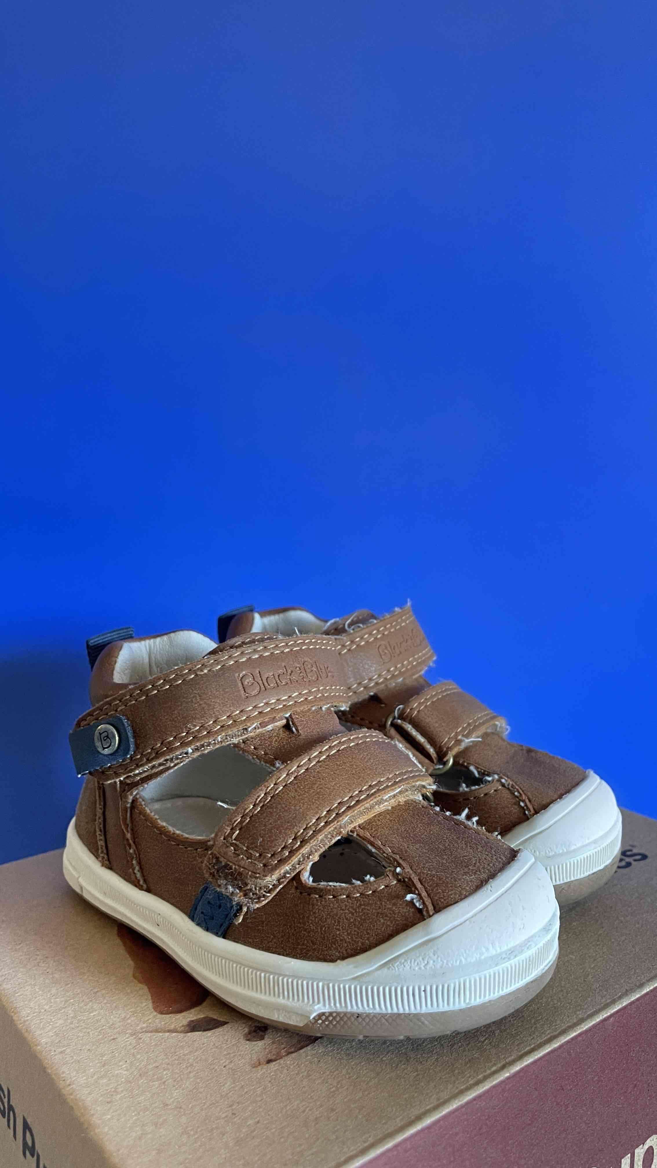 Sandalias de cuero marrón para niños - 2