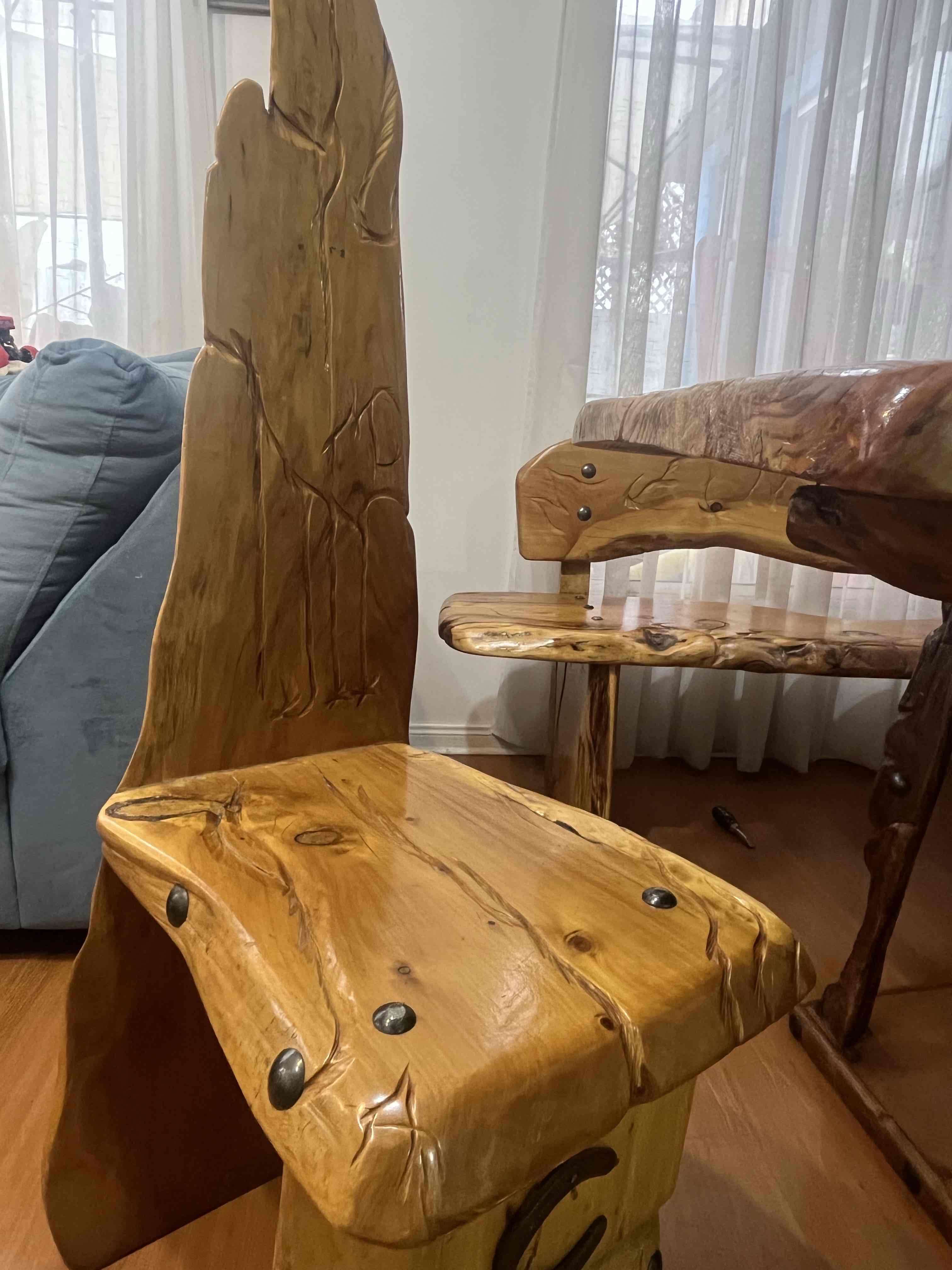Mesa de madera rústica grande - miniatura 3