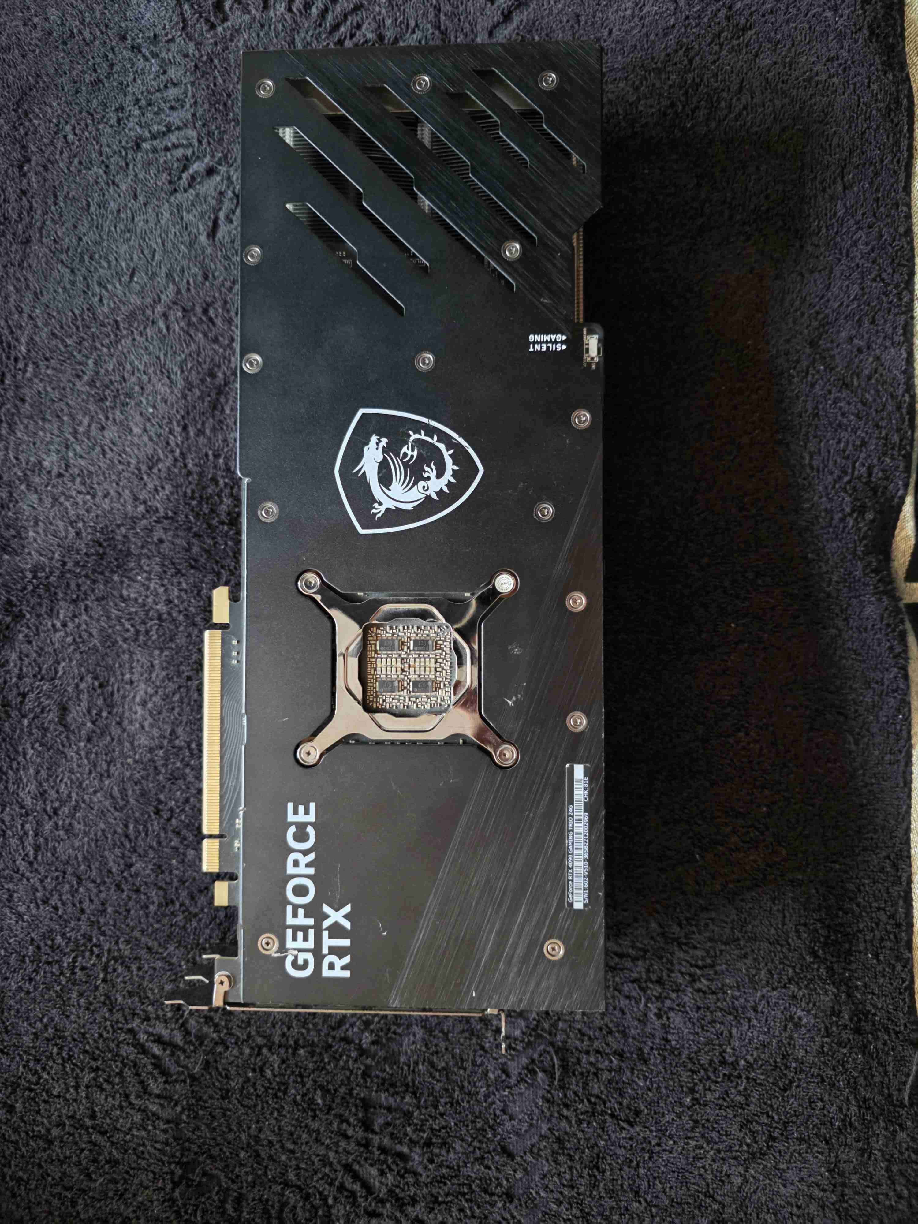 Tarjeta gráfica MSI GeForce RTX 4090 - miniatura 3