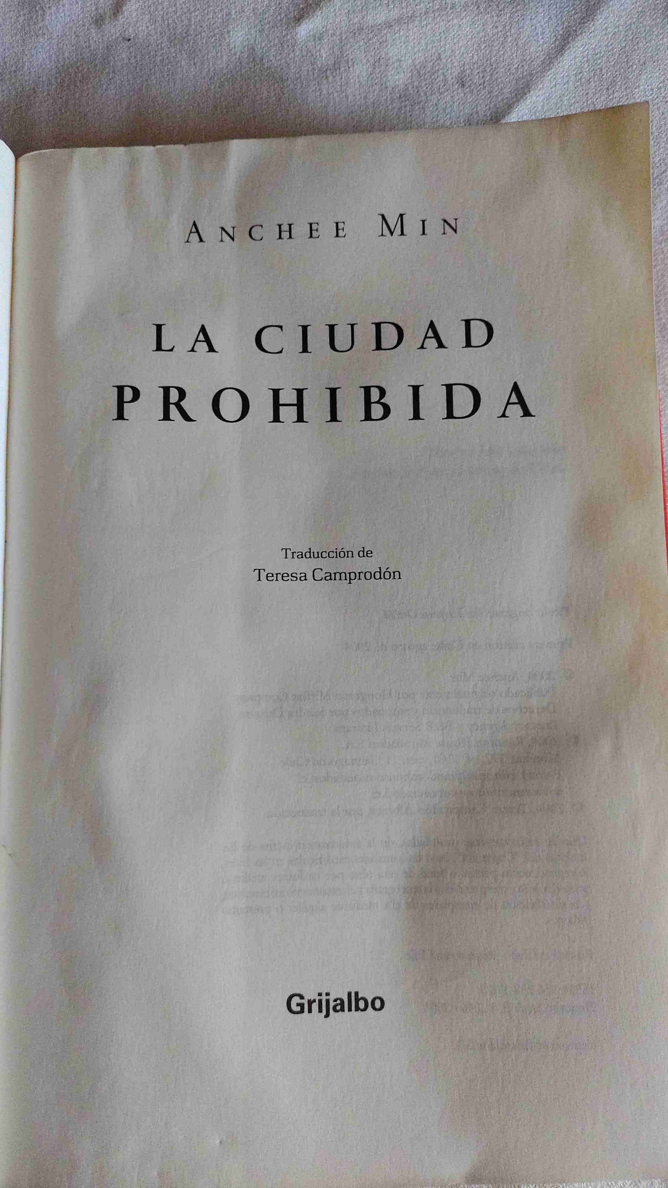 Libro 'La Ciudad Prohibida' - miniatura 2