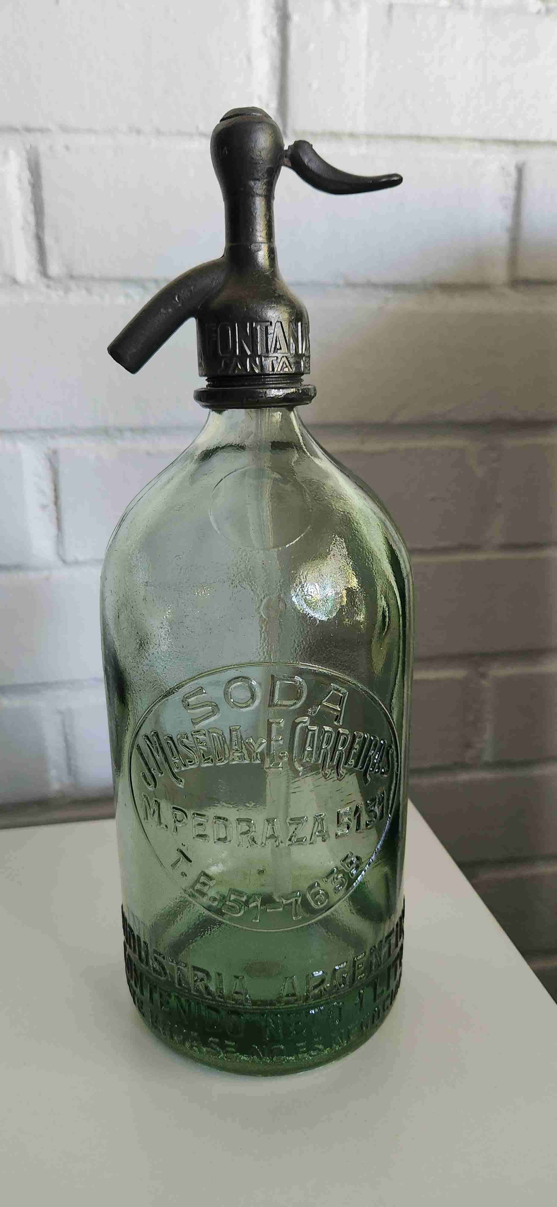 Sifón de soda vintage verde argentino