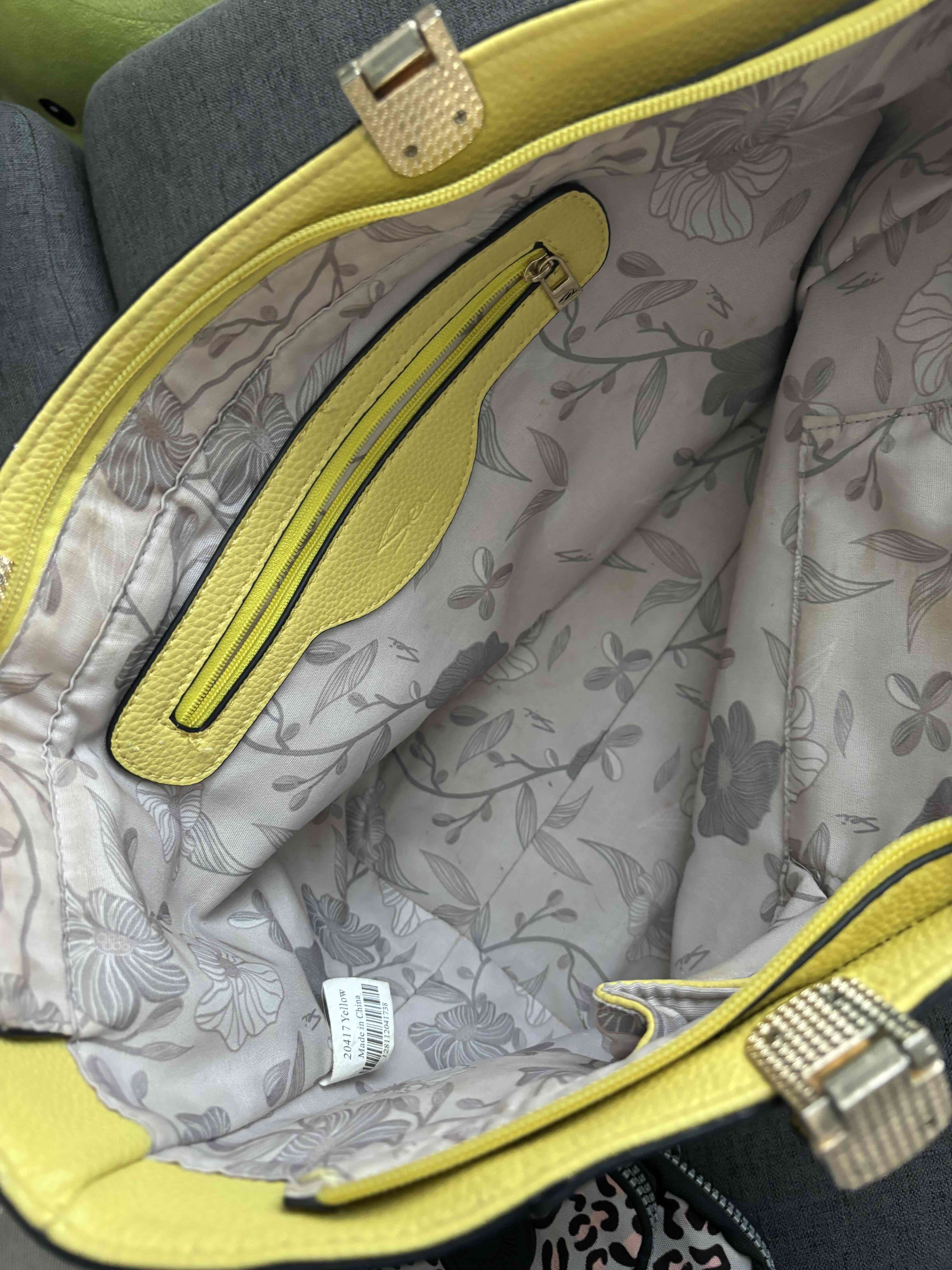 Cartera amarilla con asas largas - miniatura 4