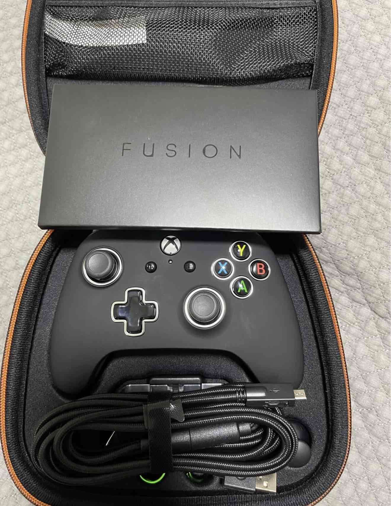 Control Xbox/PC en estuche - miniatura 3