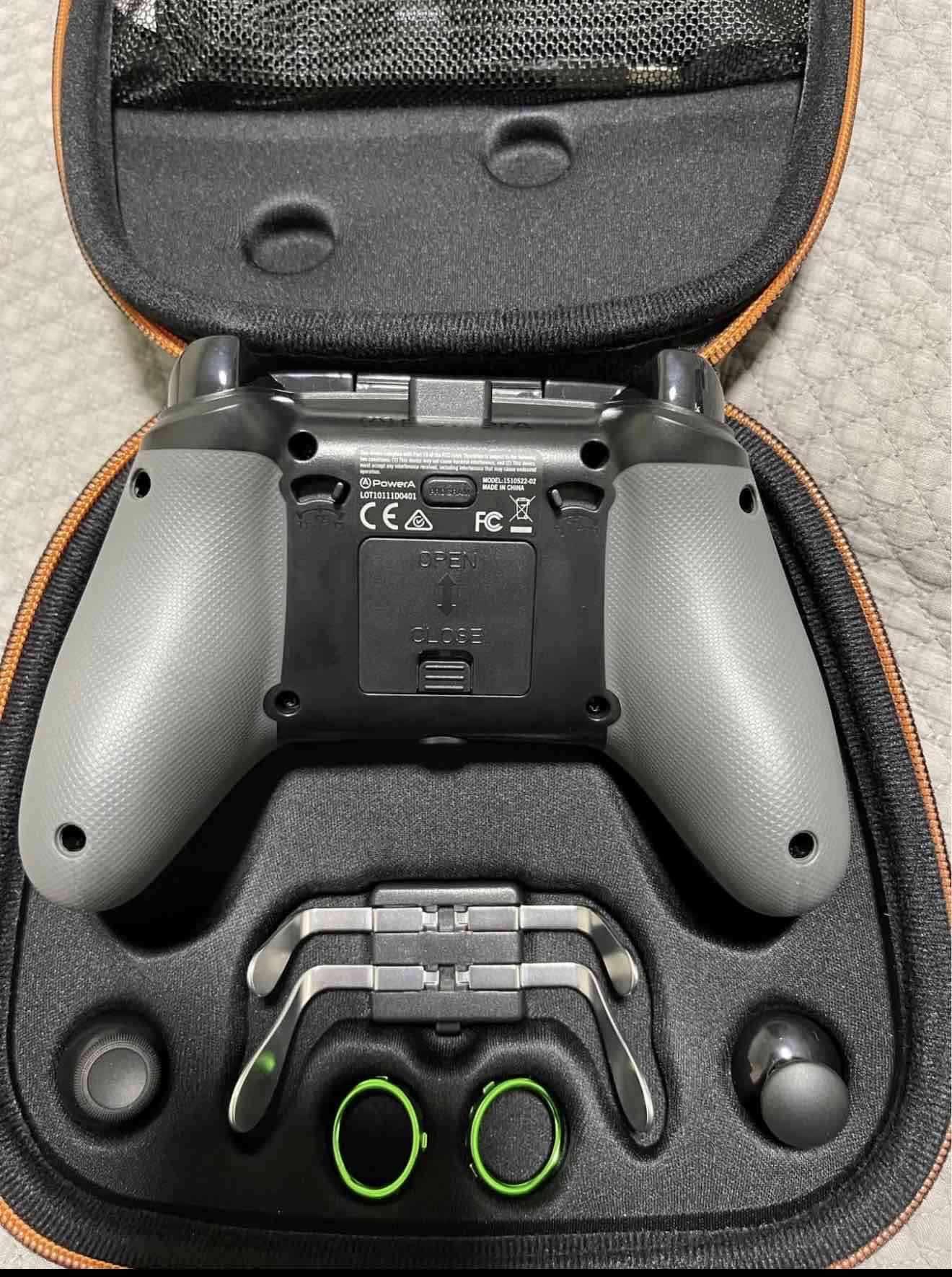 Control Xbox/PC en estuche - miniatura 4