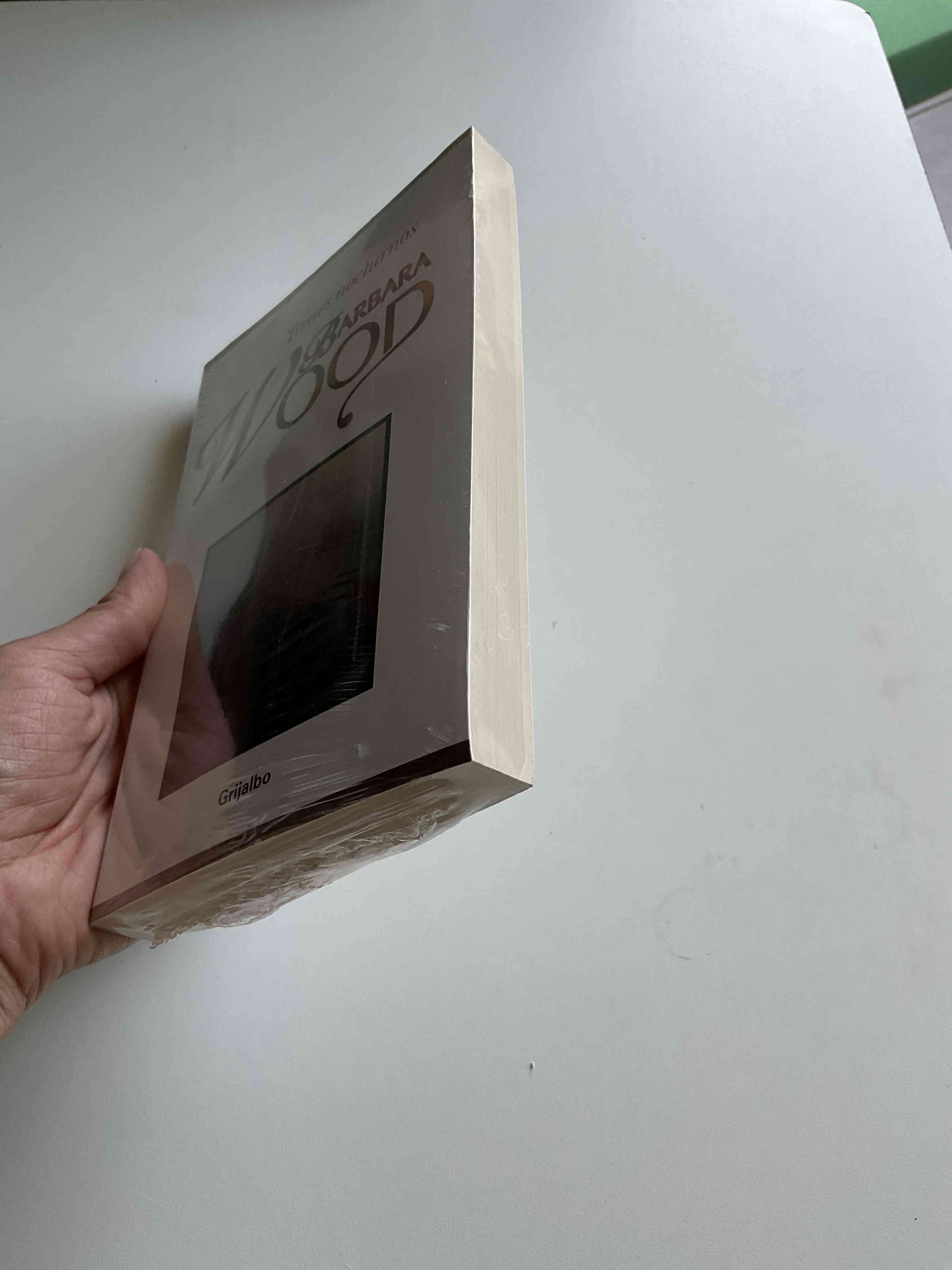 Libro Trenes nocturnos Barbara Wood - miniatura 2