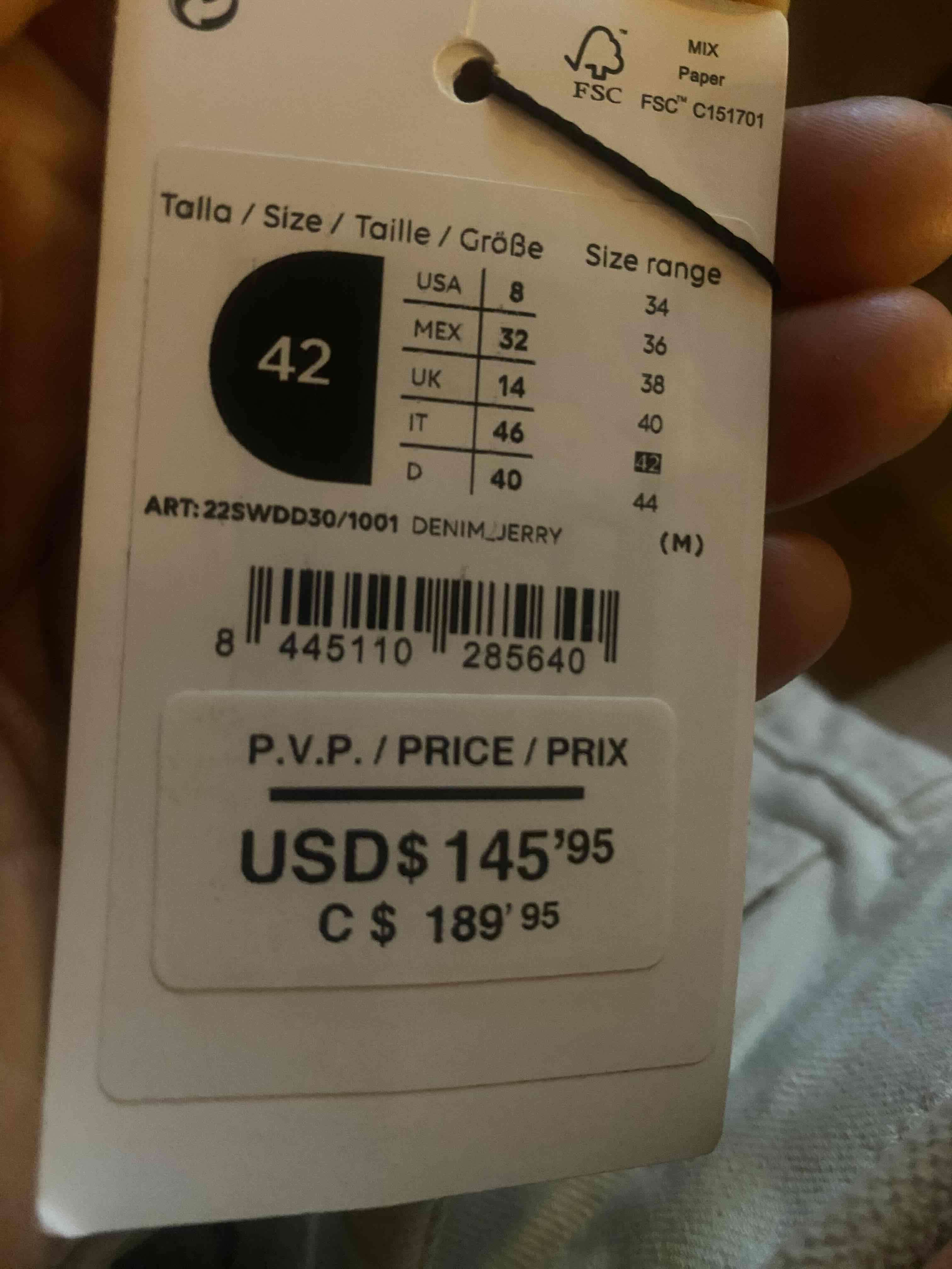 Jeans  desigual crema con bordado floral - miniatura 3