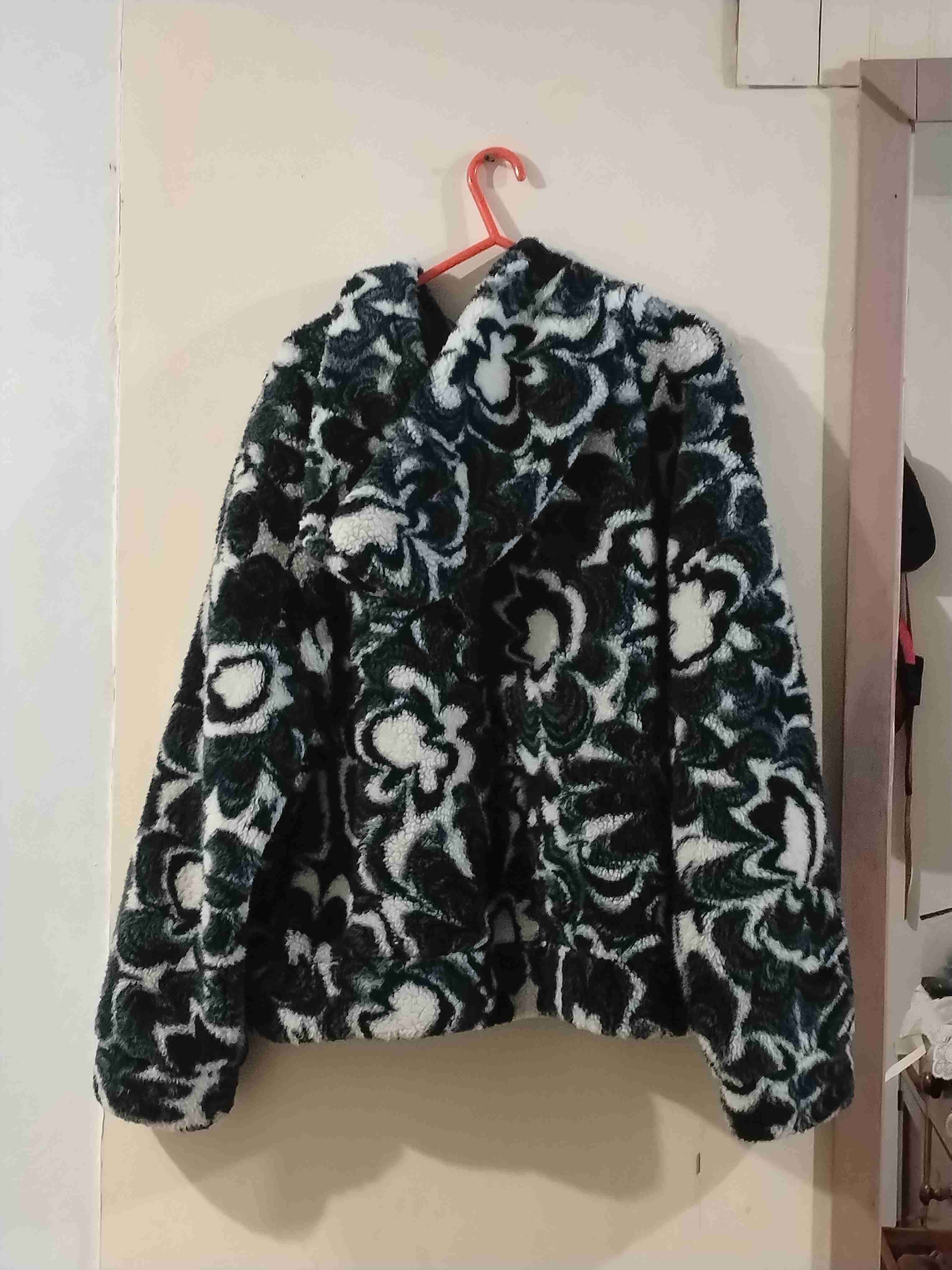 Chaqueta de polar con patrón floral - miniatura 2