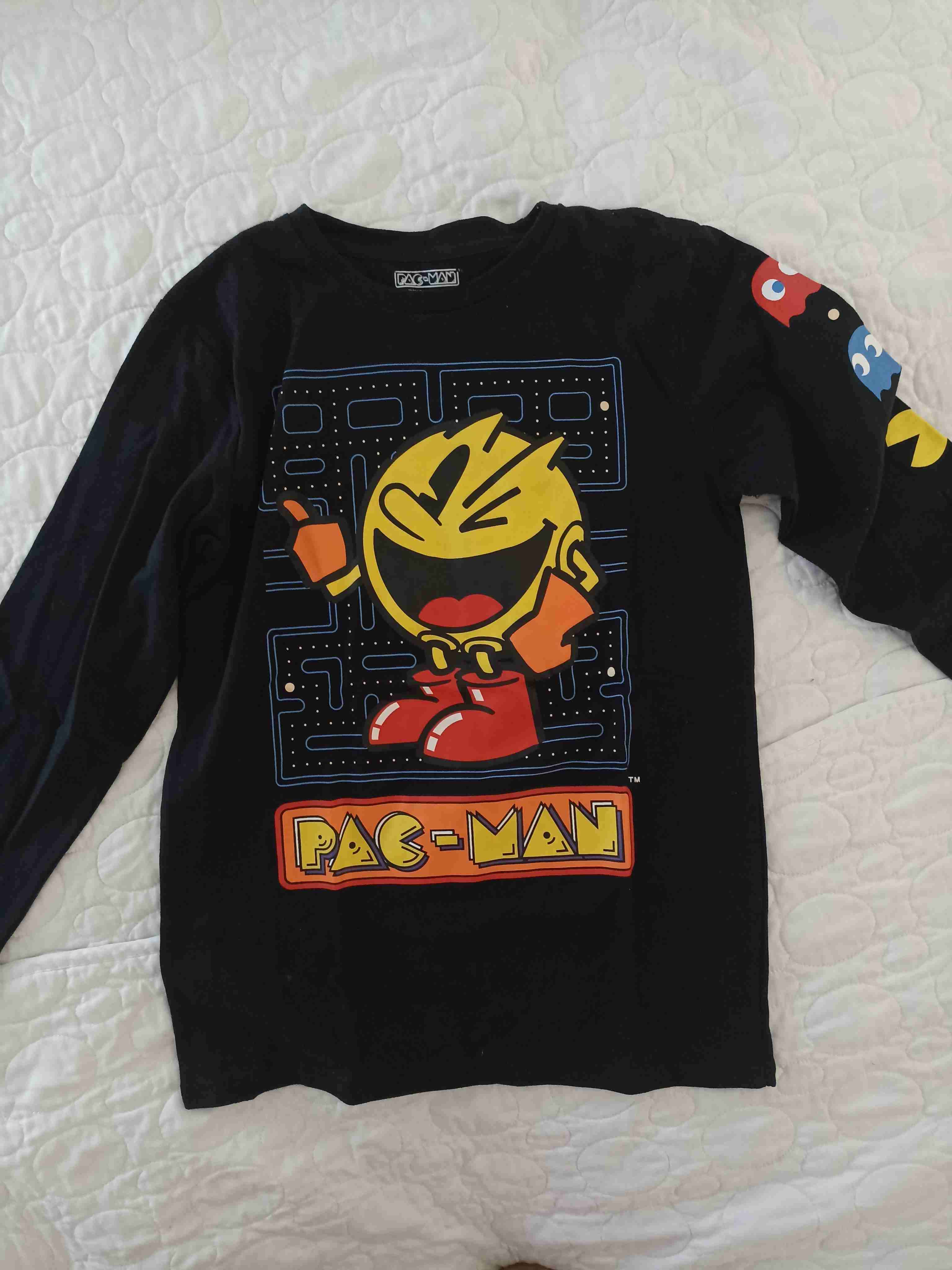 Polera negra Pac-Man manga larga original