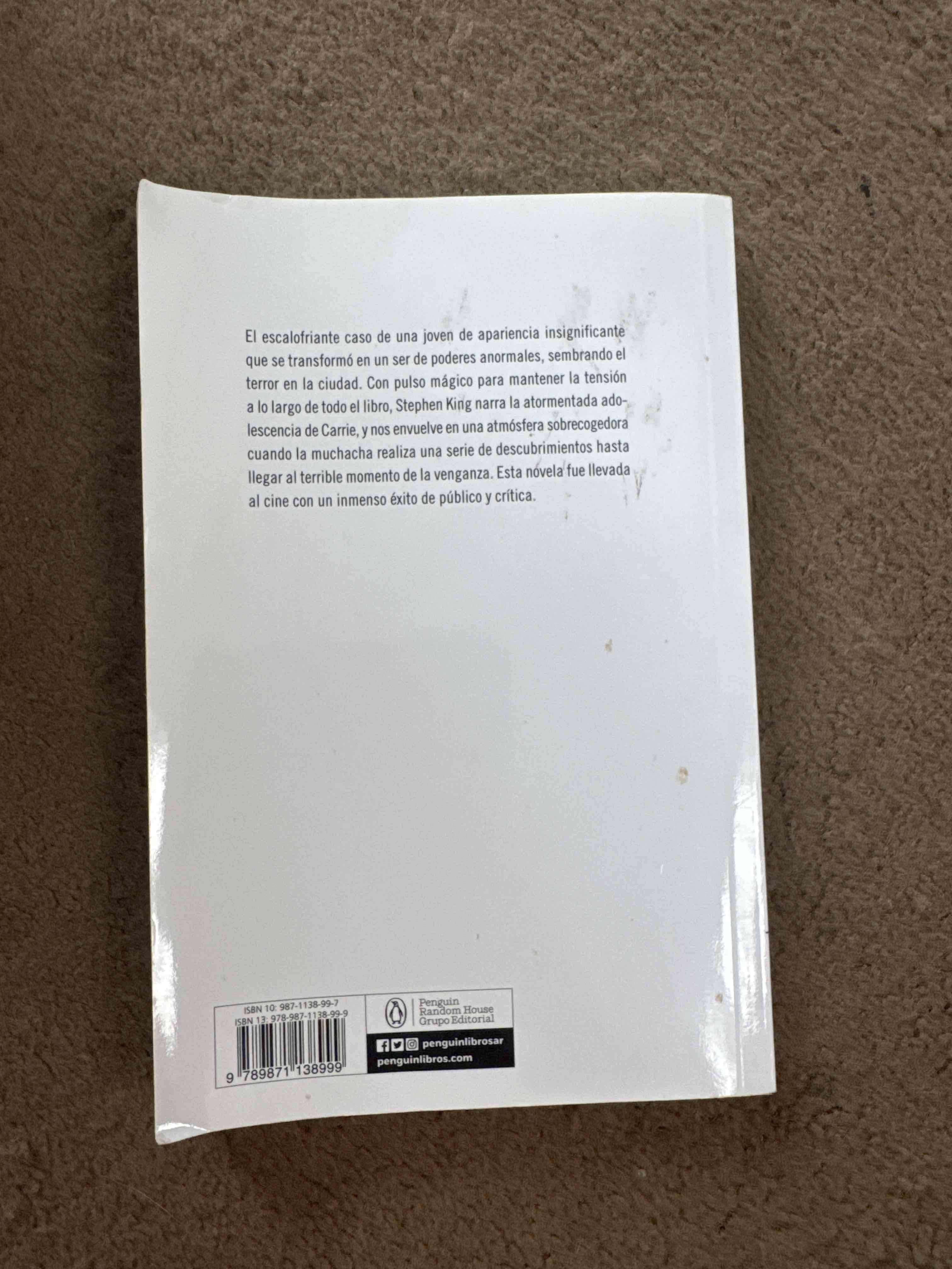 Libro Carrie de Stephen King - miniatura 2