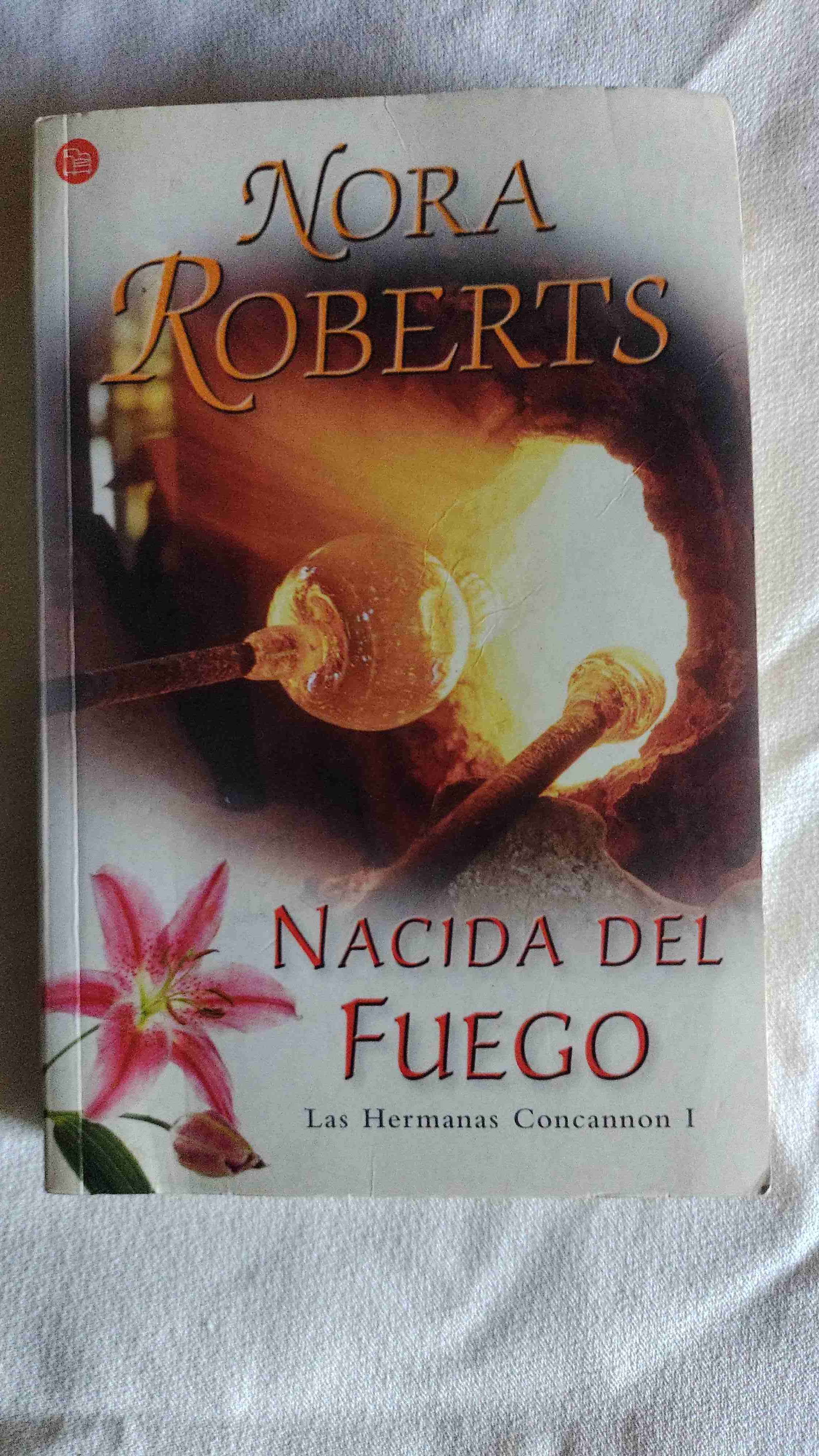Libro "Nacida del Fuego"