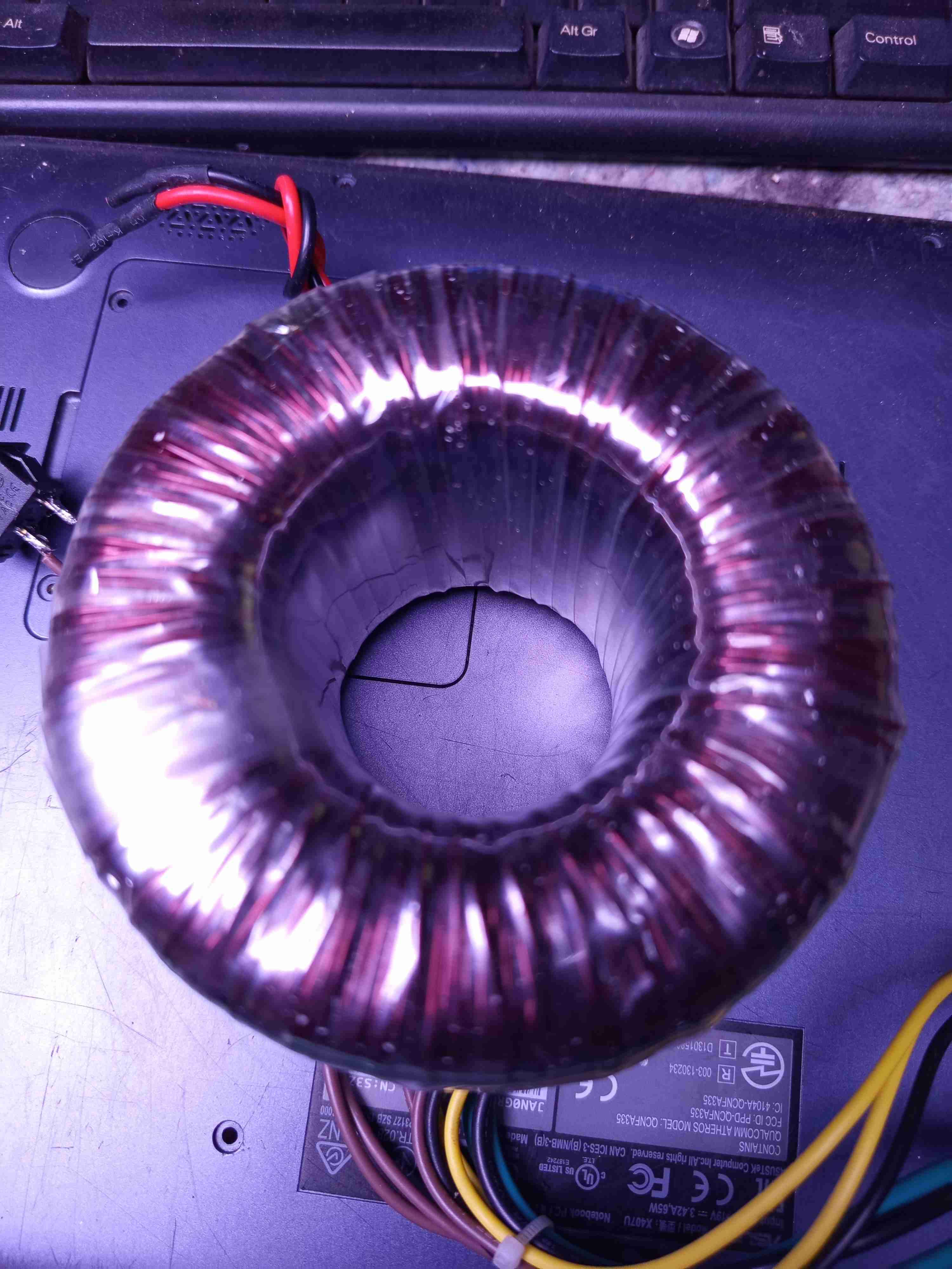 Transformador  tiroide parlante MG UltraForce I - miniatura 2