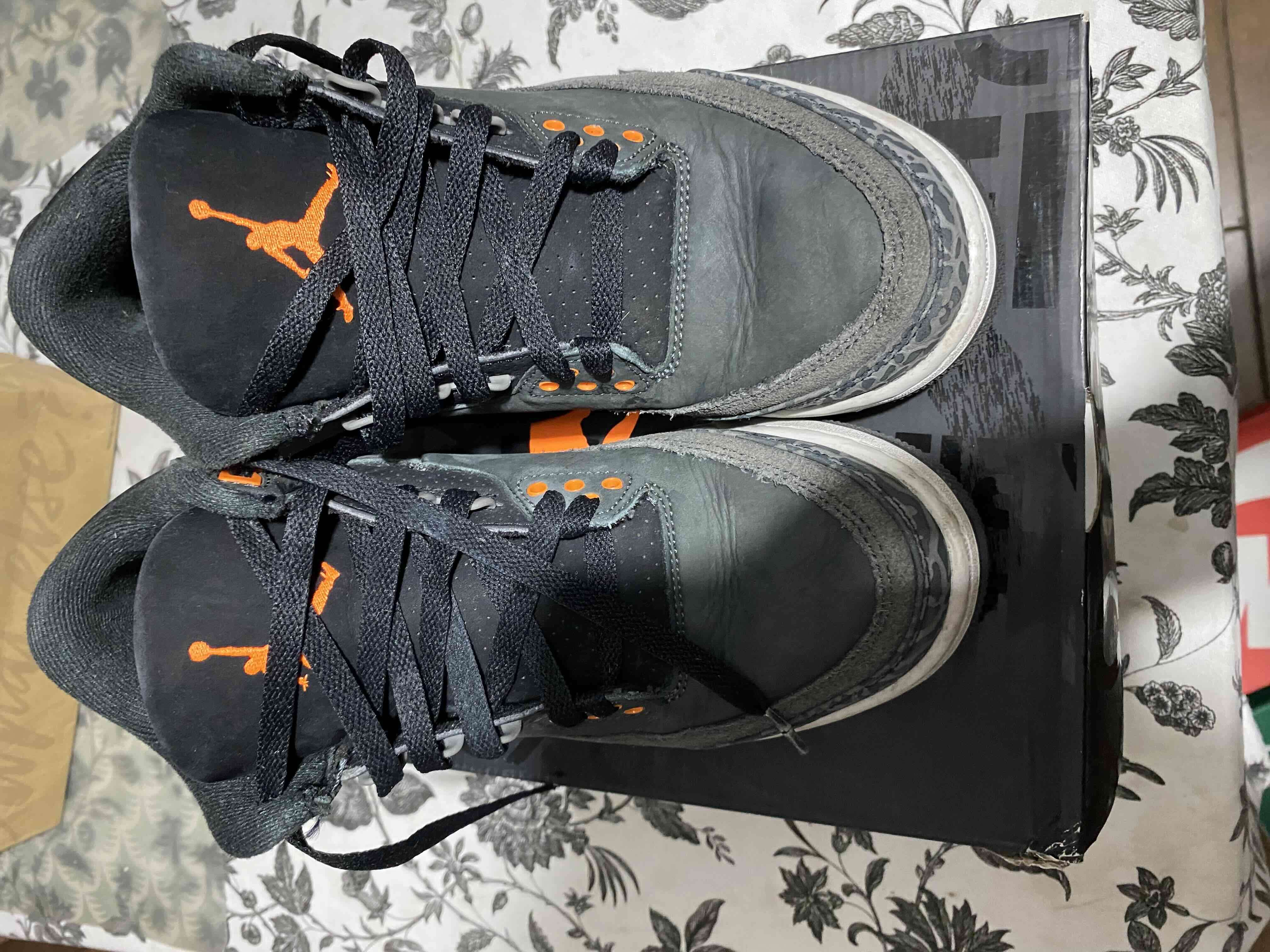 Zapatillas negras con detalles naranjas - miniatura 5