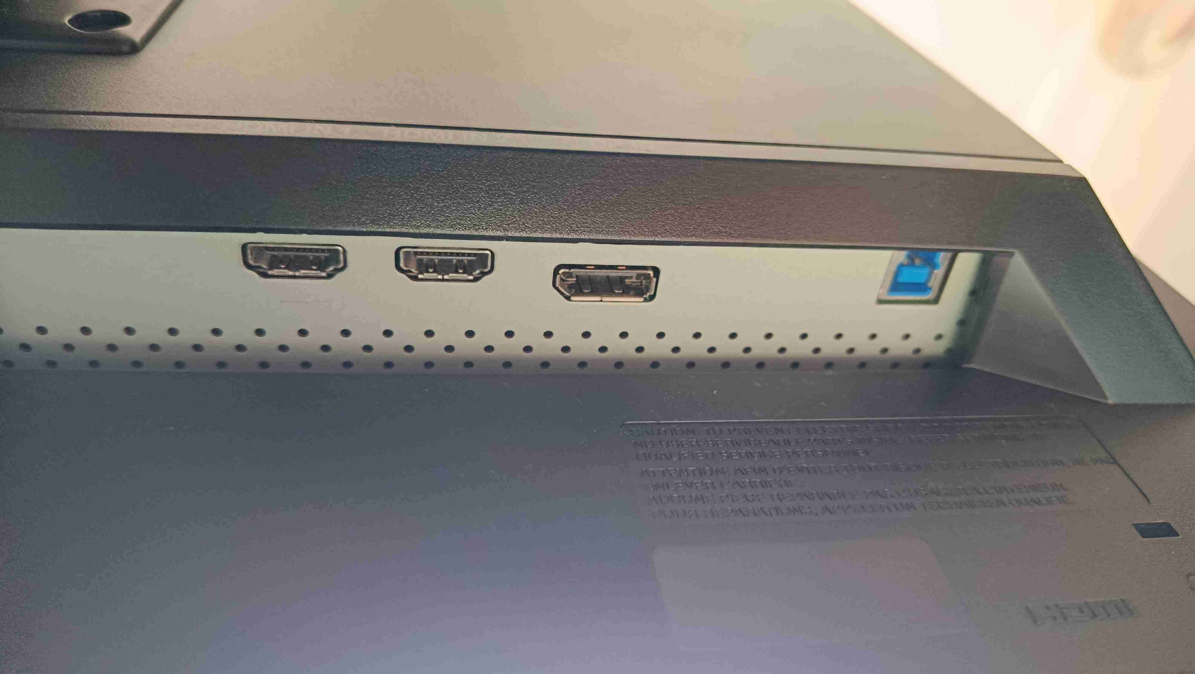 Monitor Gamer LG pantalla plana full HD 144hz - miniatura 4