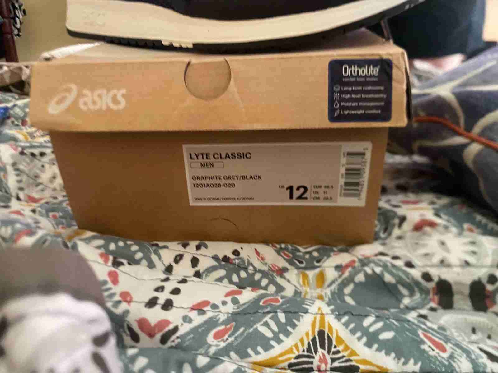 Zapatillas nuevas  negras deportivas - miniatura 3