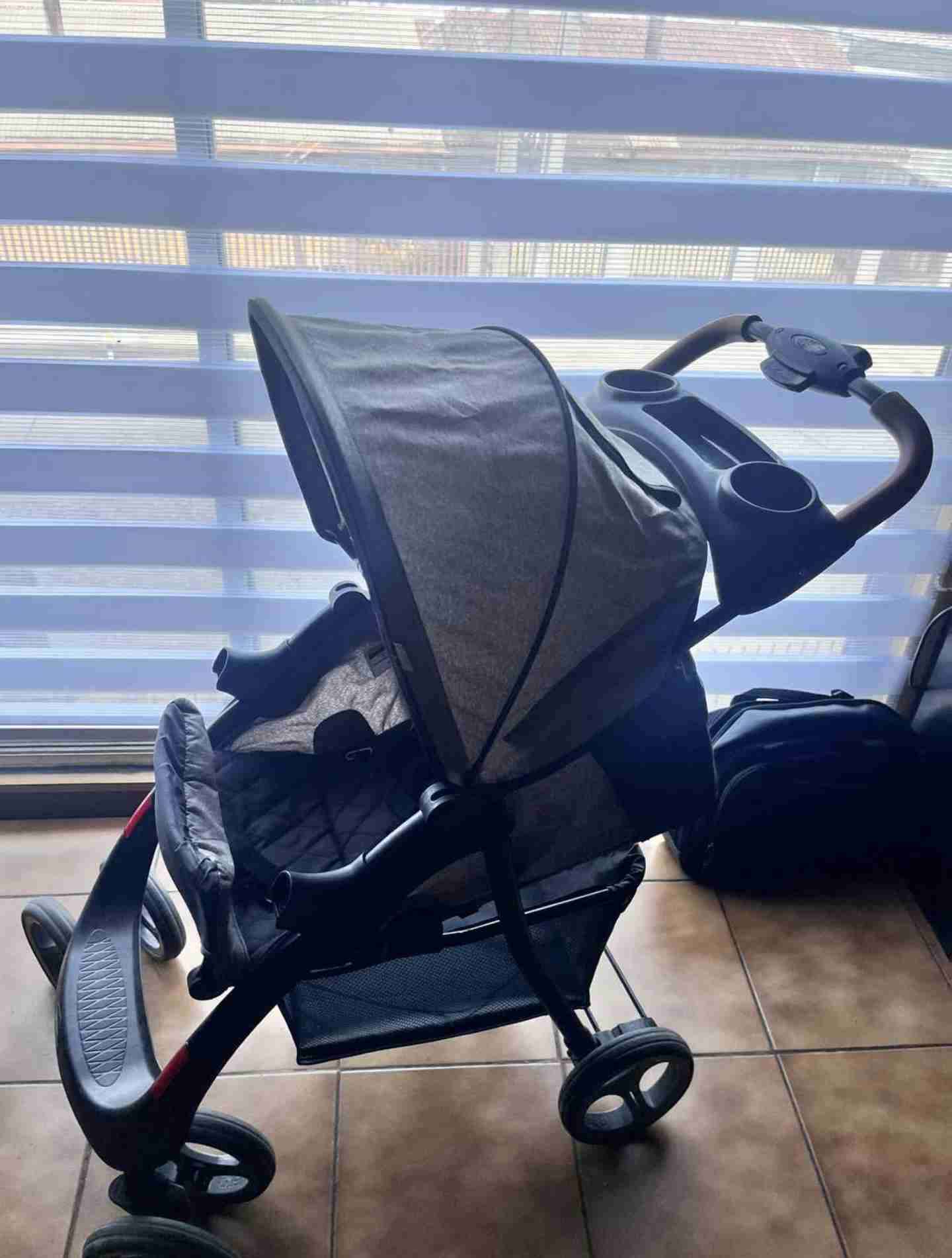 Coche de bebé Infanti - miniatura 2