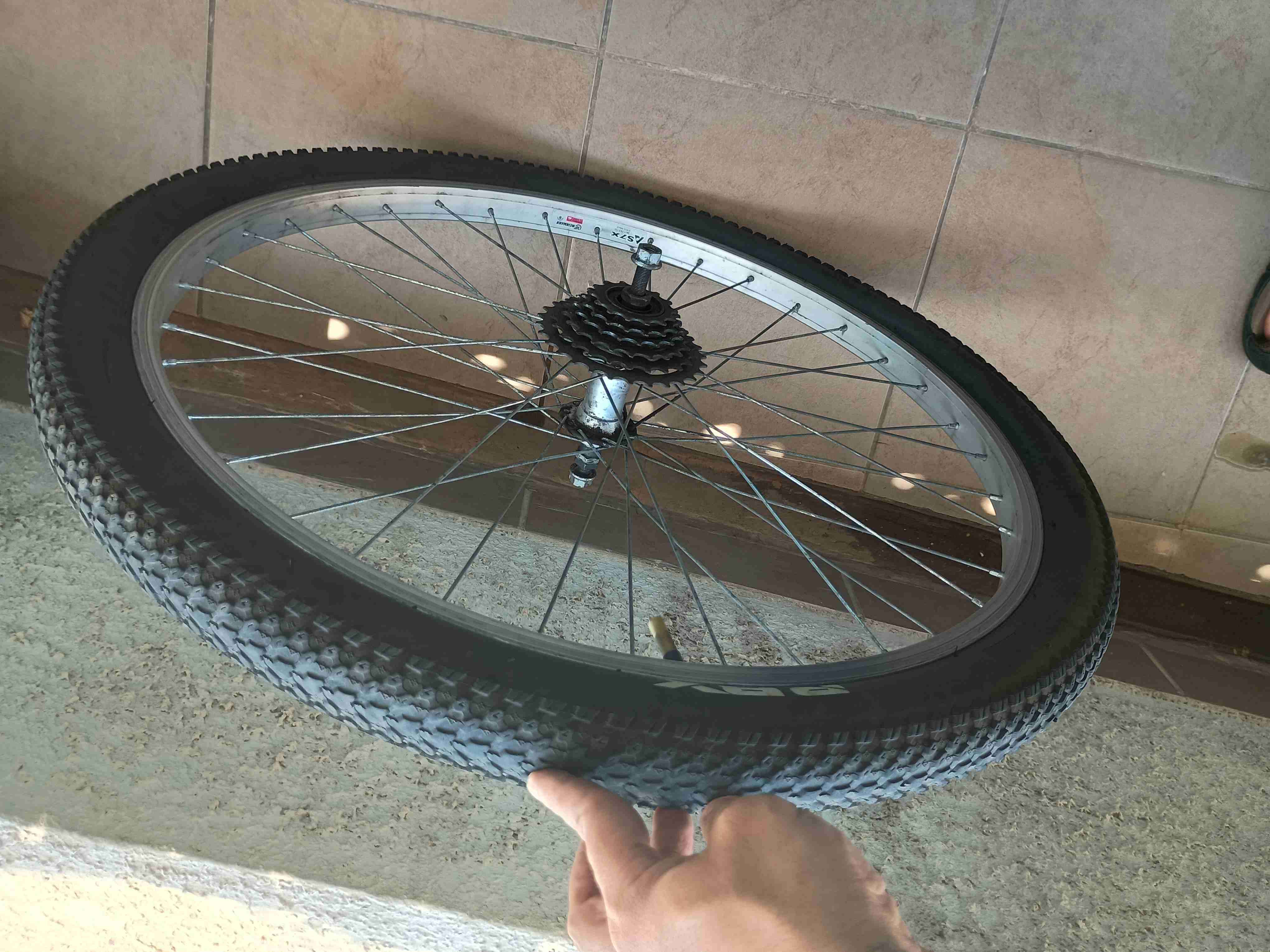 Rueda trasera de bicicleta