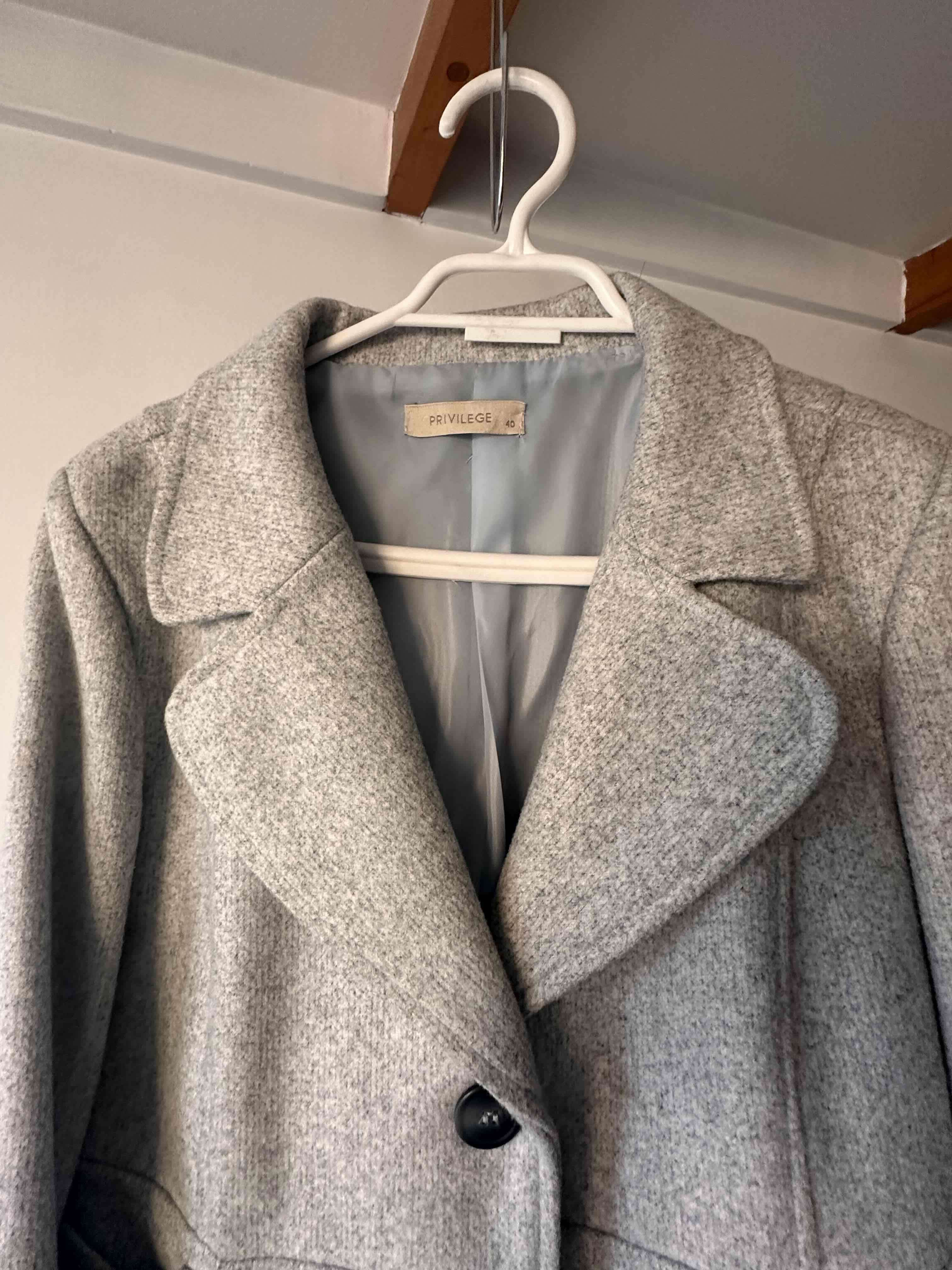 Abrigo gris claro Privilege M - miniatura 3