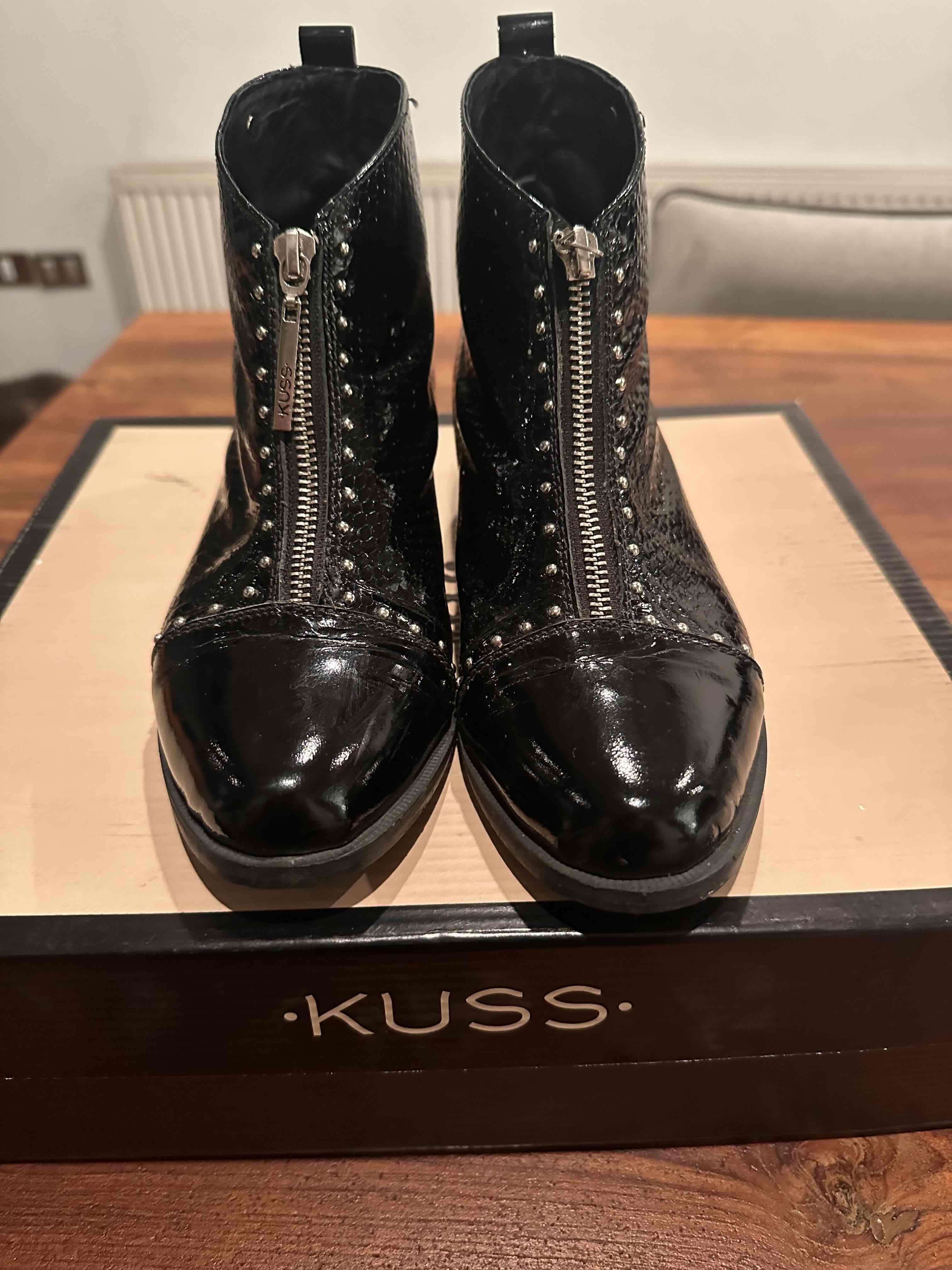 Botines tachas charol 37 - miniatura 3