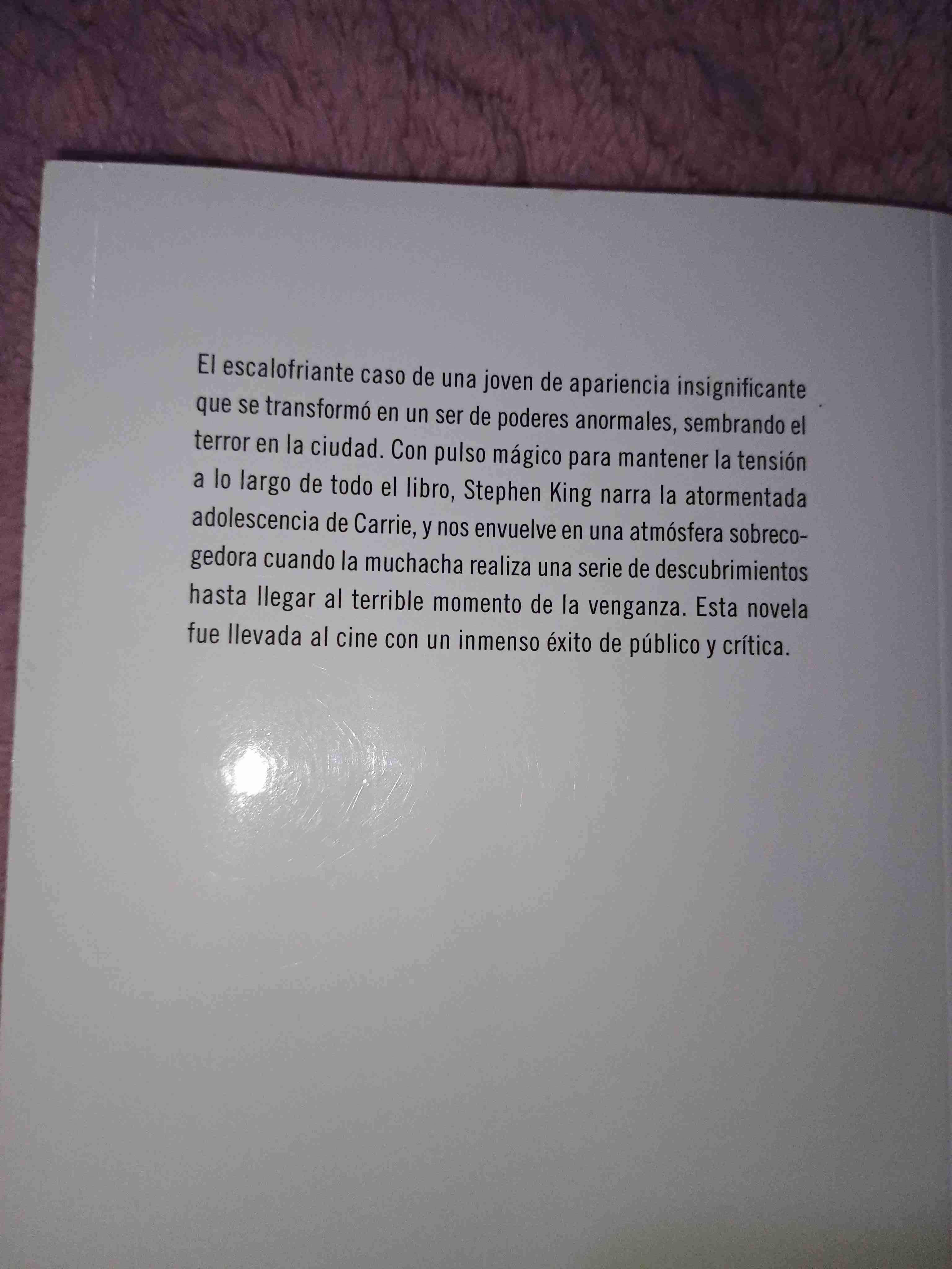 Libro Carrie de Stephen King - miniatura 2