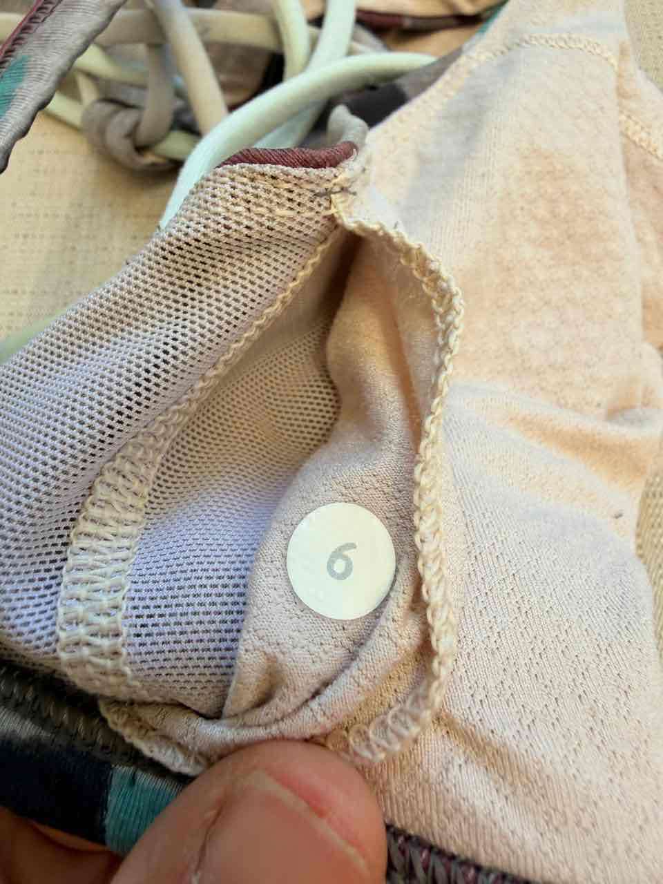 Top deportivo Lululemon 6 - miniatura 3