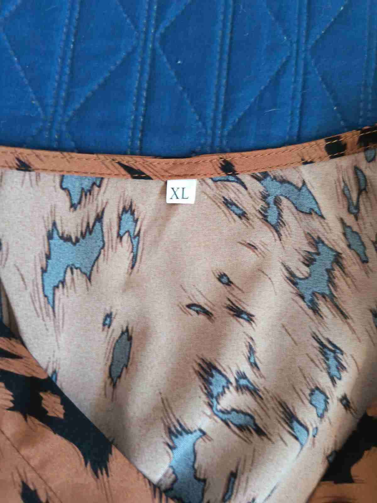 VESTIDO CAFÉ - miniatura 3