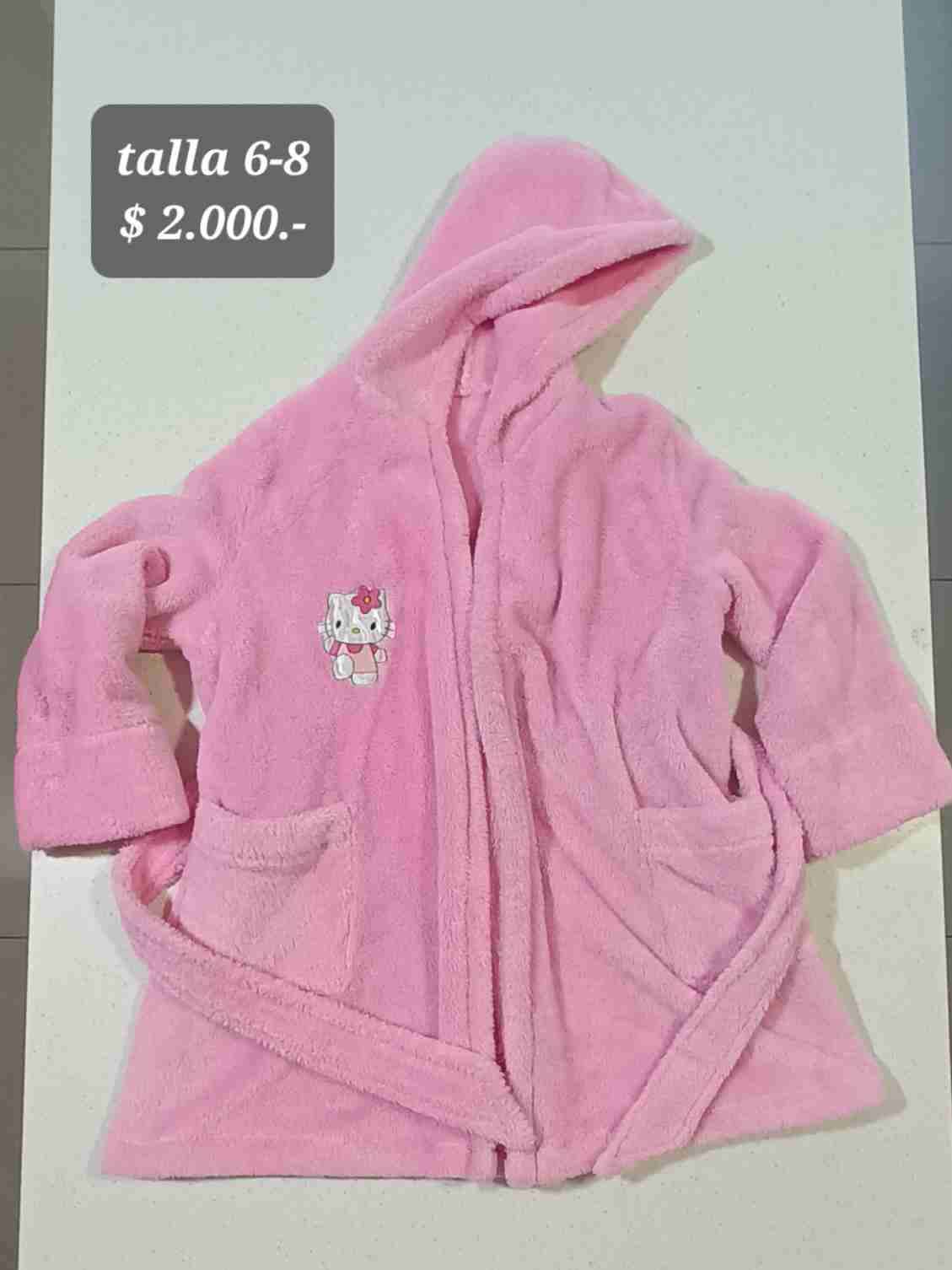 Bata infantil rosa con capucha