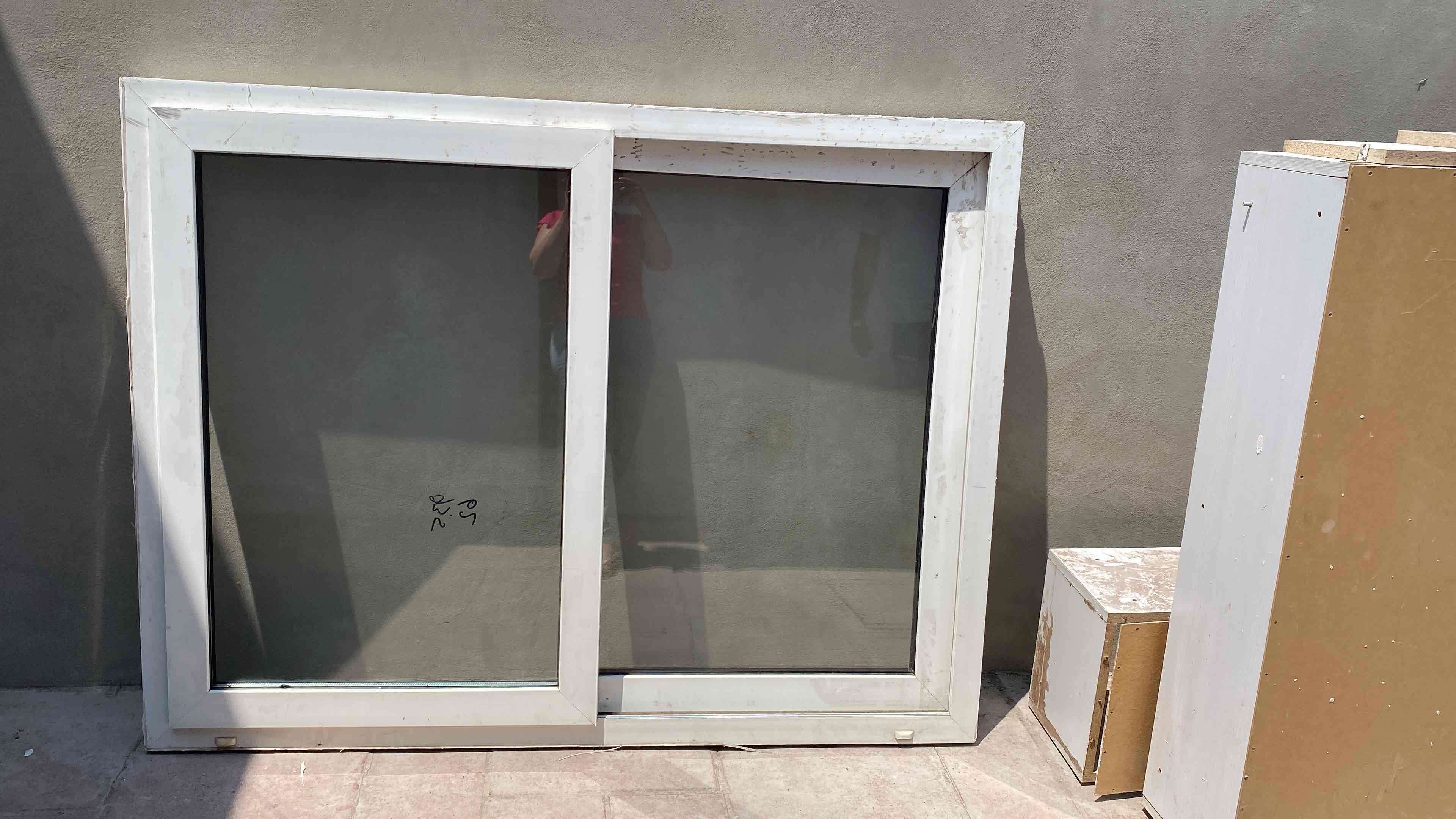 Ventana corrediza de termopanelPVC - miniatura 4