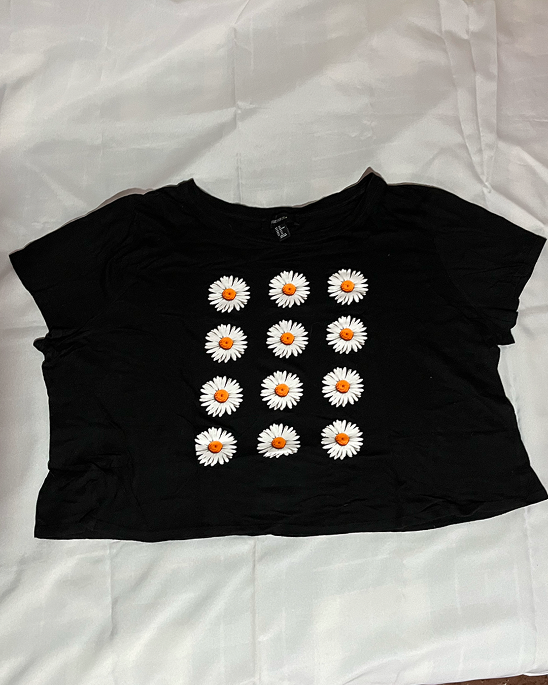 Polera negra con margaritas - 3XL