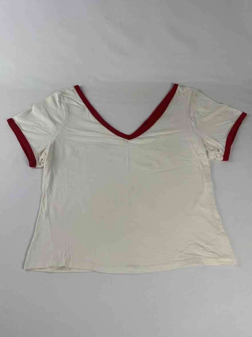 Polera blanca con ribete rojo - 3XL