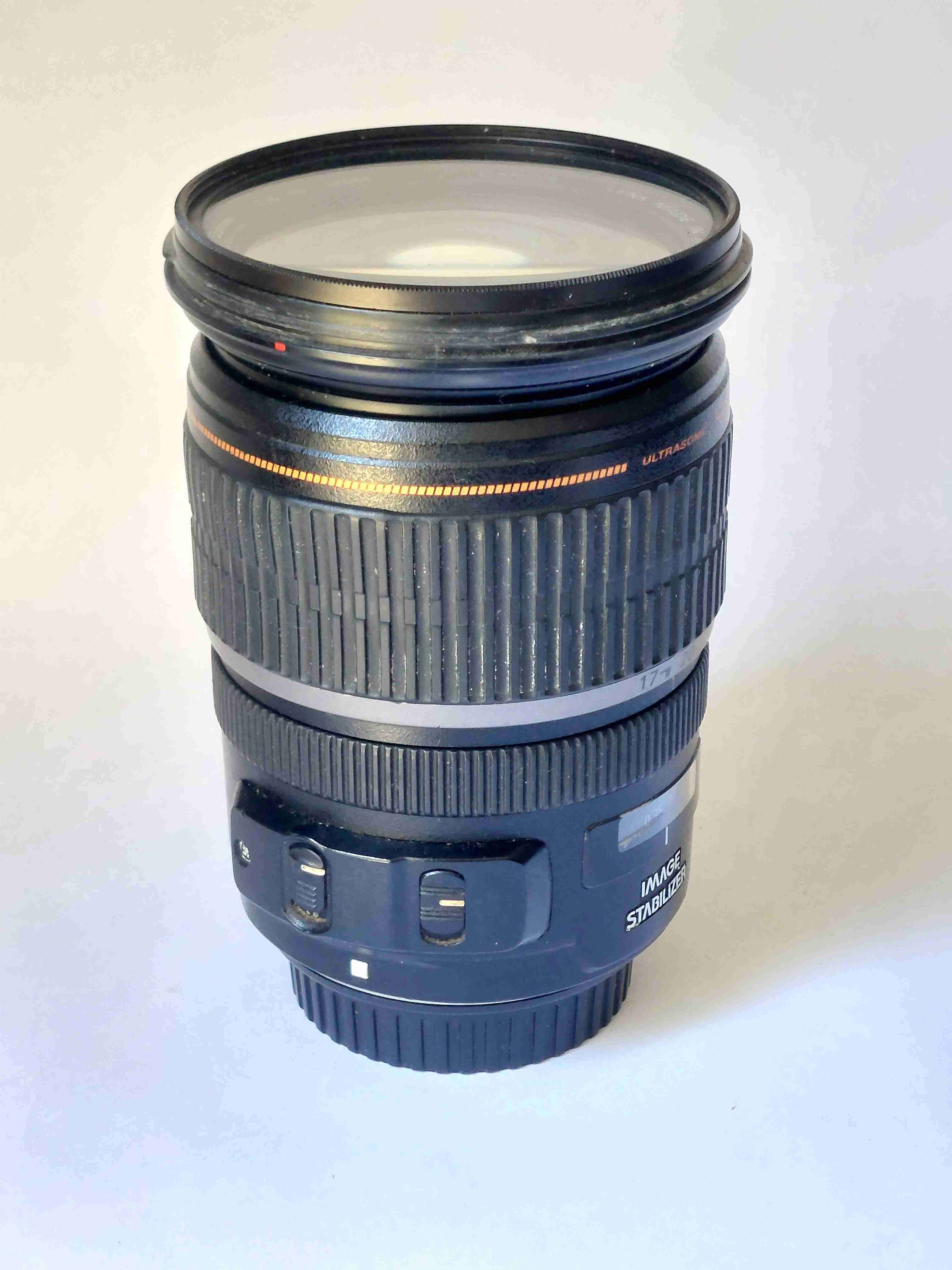 Lente Canon EF-S 17-55 f2 8 - miniatura 3