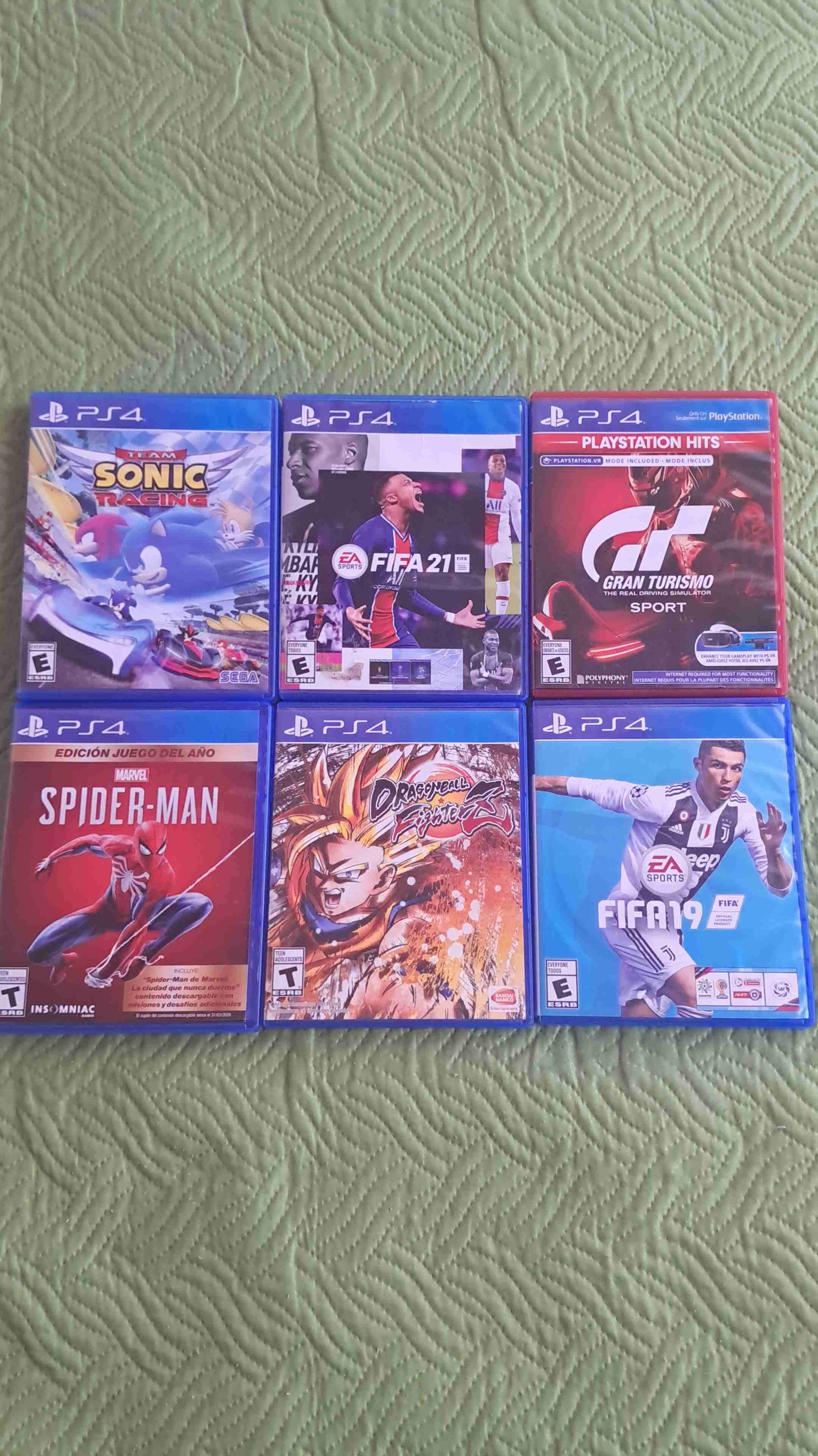 Se venden videojuegos físicos PS4