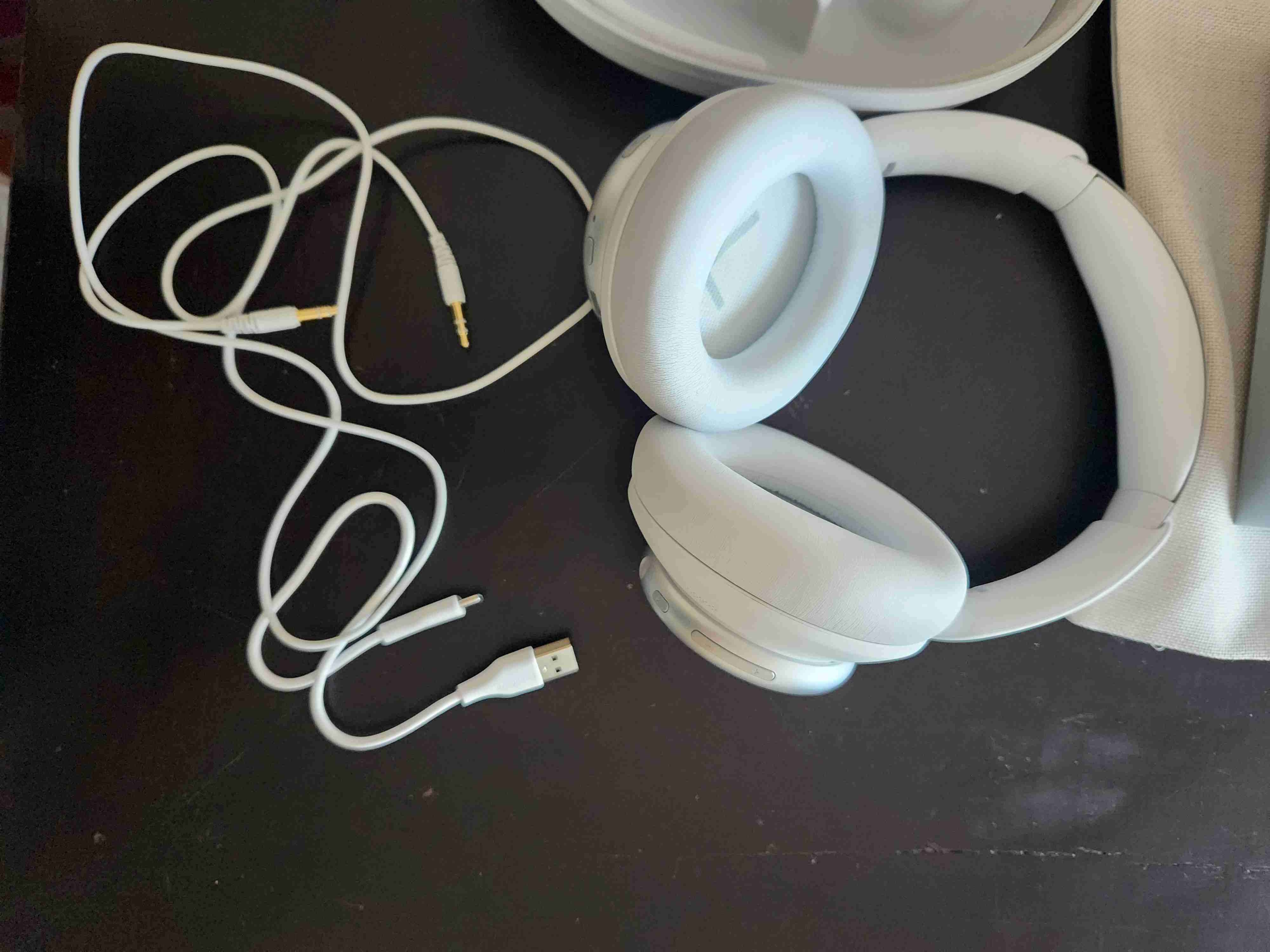 Vendo o permito audifonos soundcore Q45,con todo - miniatura 6