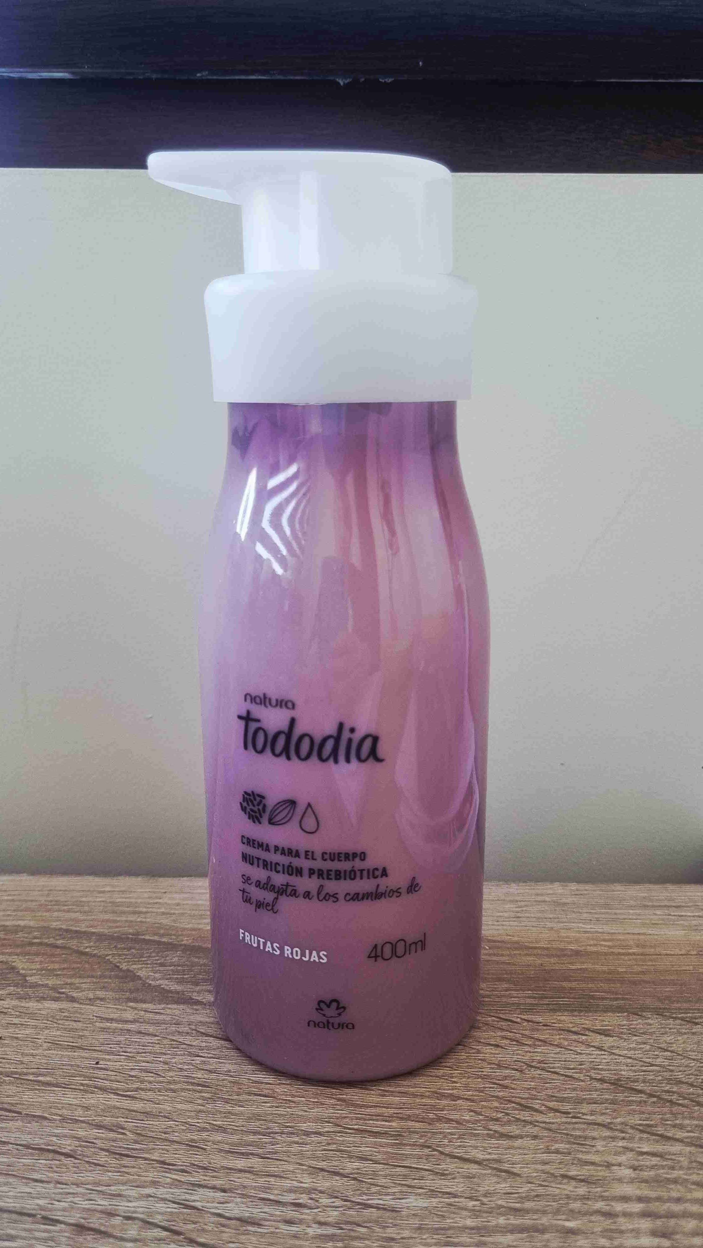 Crema corporal Natura Tododia frutas rojas